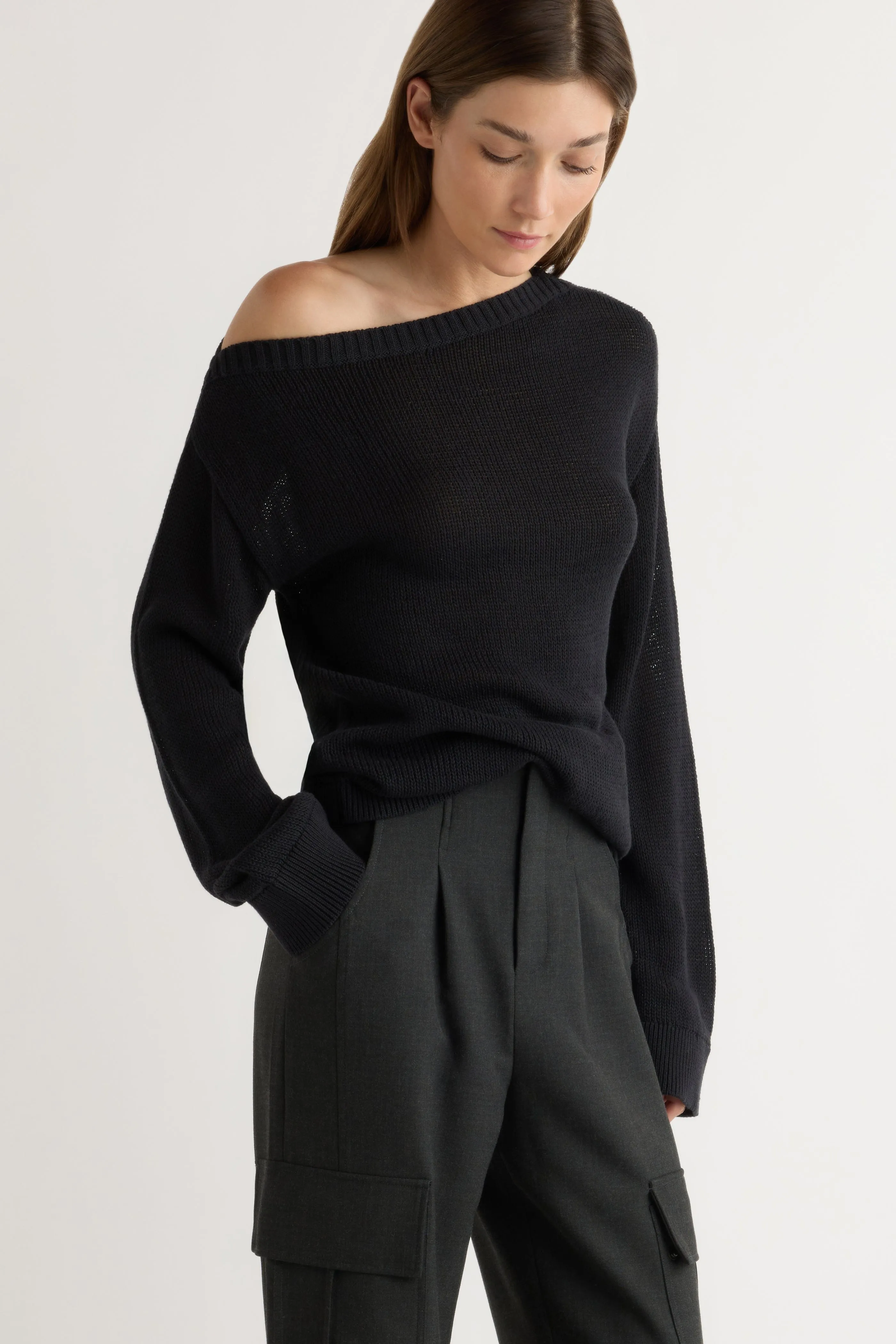 Issa Lightweight Off-Shoulder Sweater Essential Knit Anti Pilling Finish