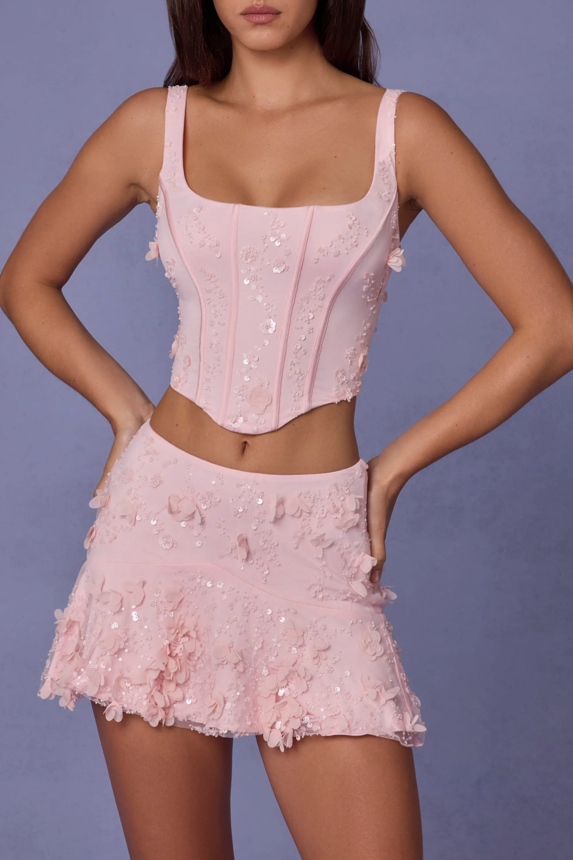 Laser Cut Edges Tiered Design Embellished Mid-Rise A-Line Mini Skirt in Soft Pink