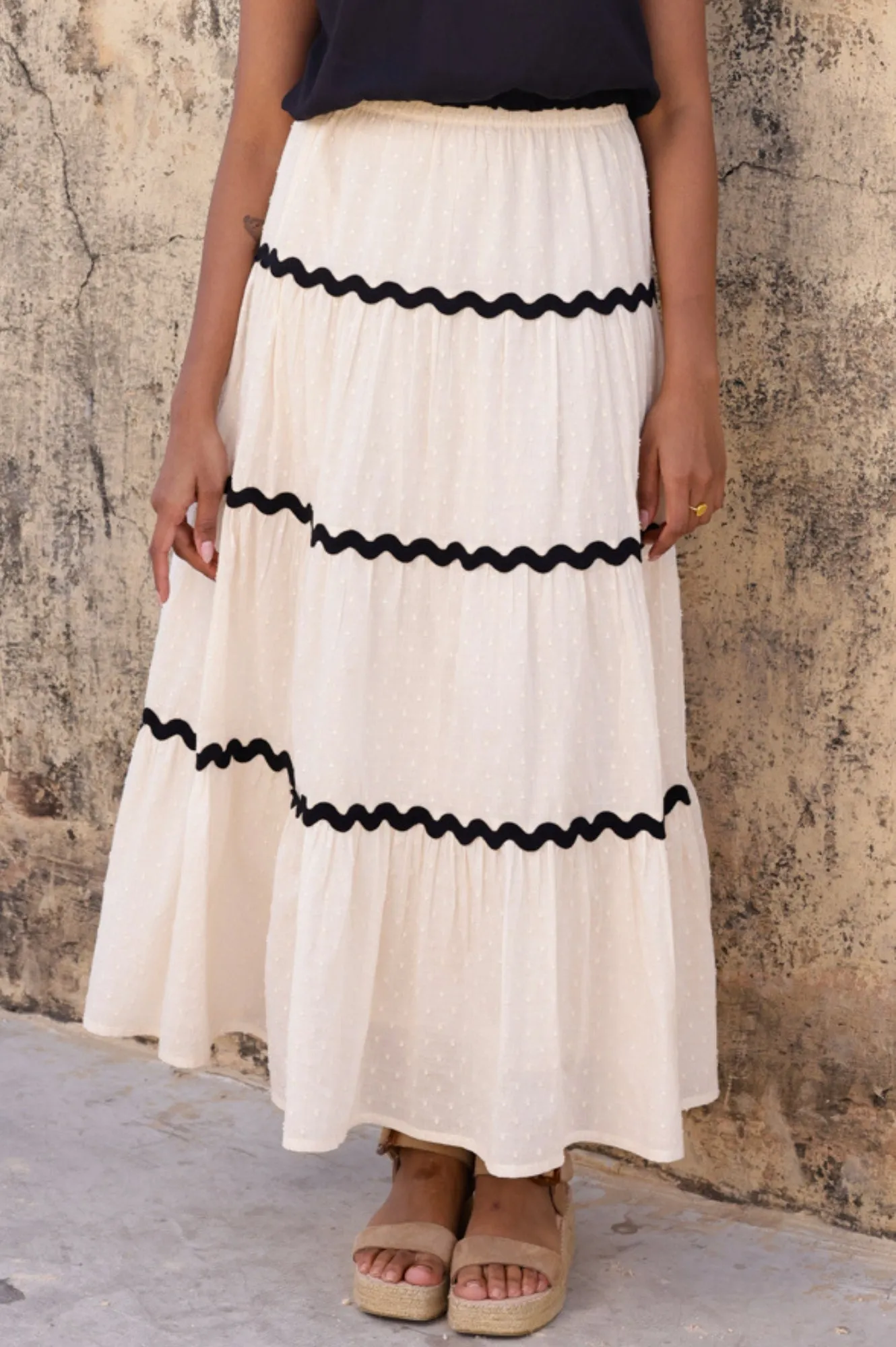 Organic Cotton Dobby Ric Rac Skirt | Antique Cream/Black Versatile Fit