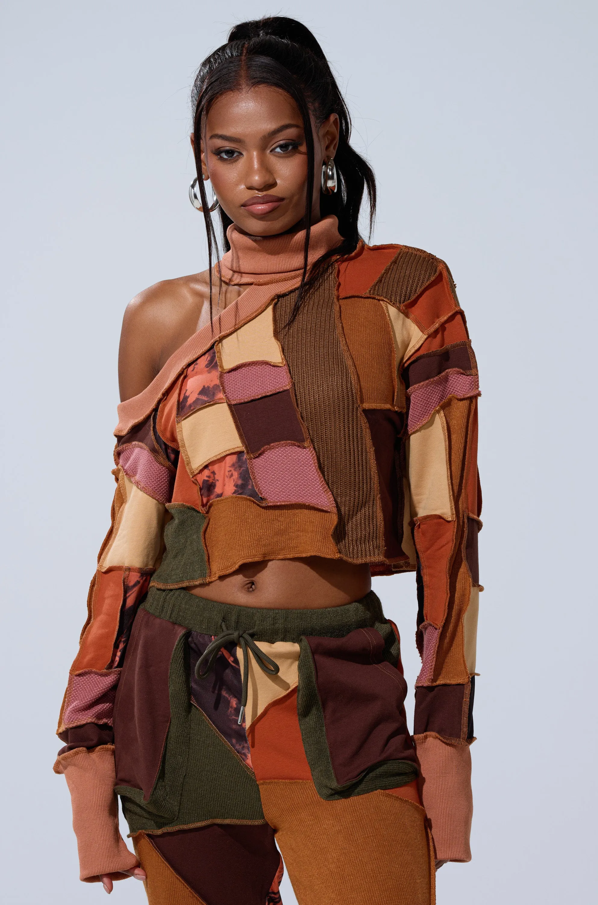 CATCH FEELINGS PATCHWORK SWEATSHIRT Active Comfort Wear