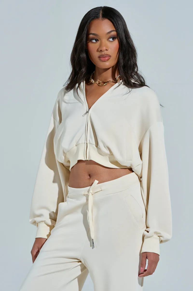 KHOLE RUFFLED ZIP UP SWEATSHIRT Comfy Street Style