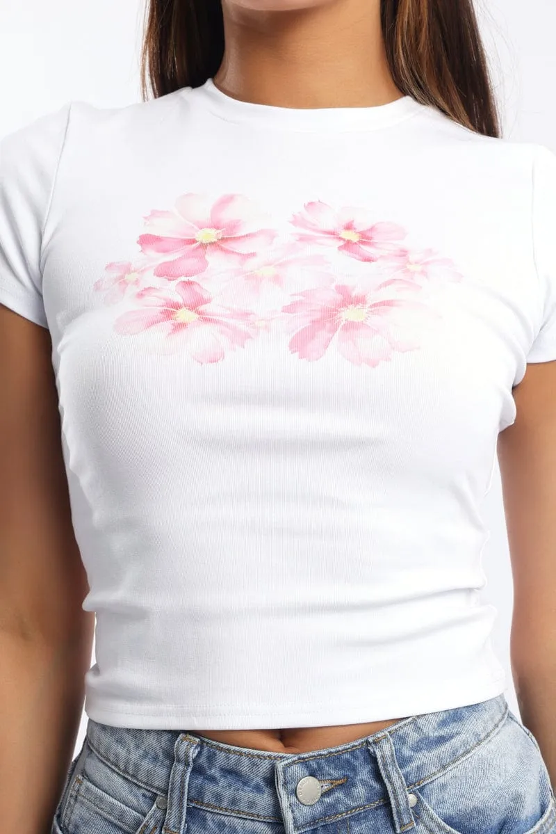 Relax Outfit White Graphic Tee Short Sleeve