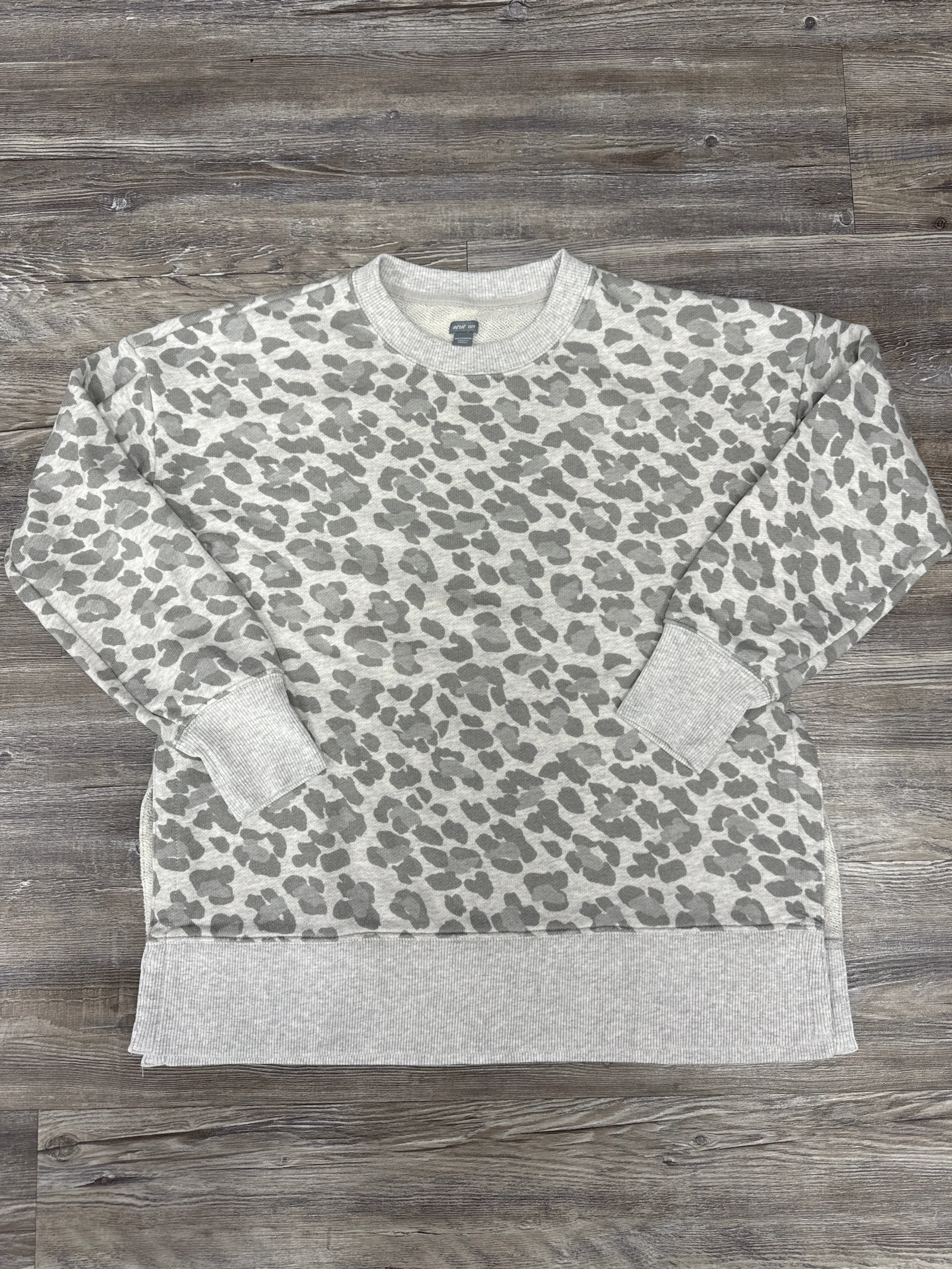 Sweatshirt Crewneck By Aerie In Camouflage Print, Size: Xs FlexibleWaistband Weather Protection
