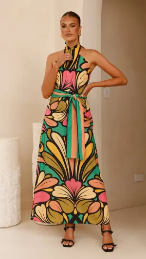 Portugal Twist Halter Maxi Dress - Apple The long length of this dress provides ample coverage while remaining stylish
