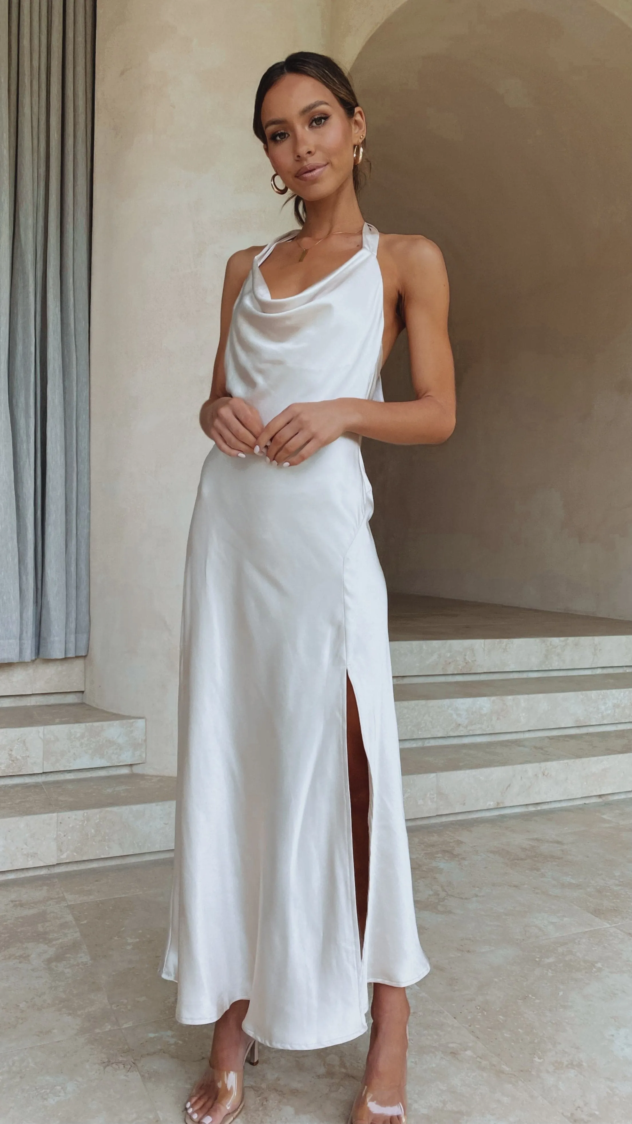 Sian Maxi Dress - Champagne Vibrant evening maxi