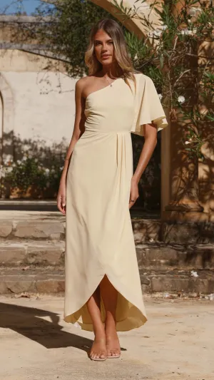 With its relaxed fit this dress is perfect for both casual and formal settings Ocean Blue Emma One Sleeve Maxi Dress - Yellow