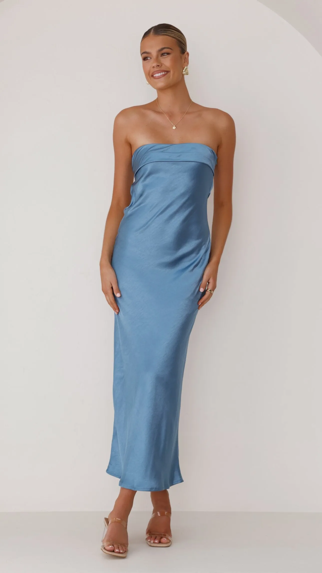 Gisele Maxi Dress - Steel Blue bohemian flair This dress offers both style and practicality ensuring you always look your best