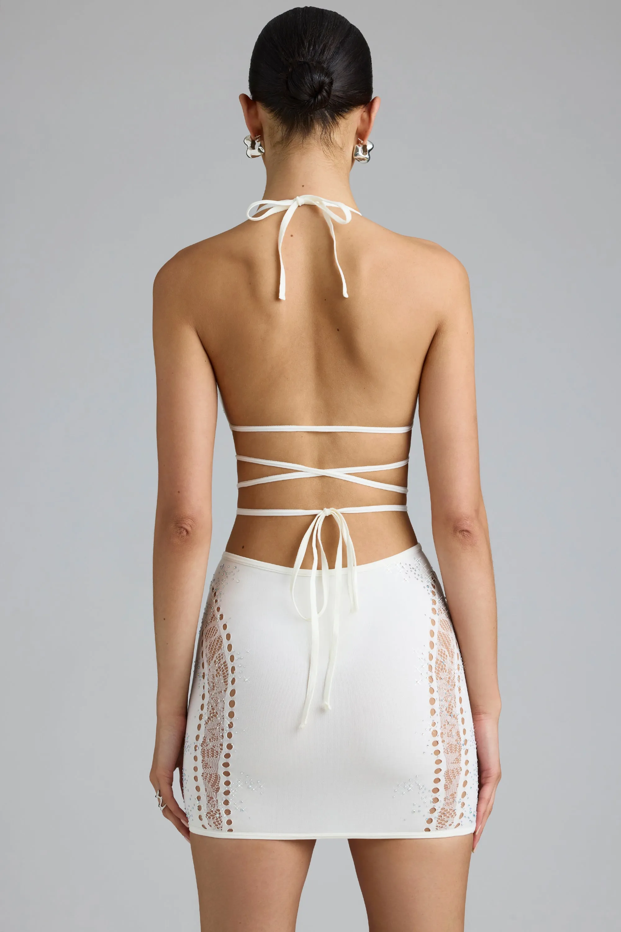 Chic Look Embellished Mid-Rise Mini Skirt in Ivory