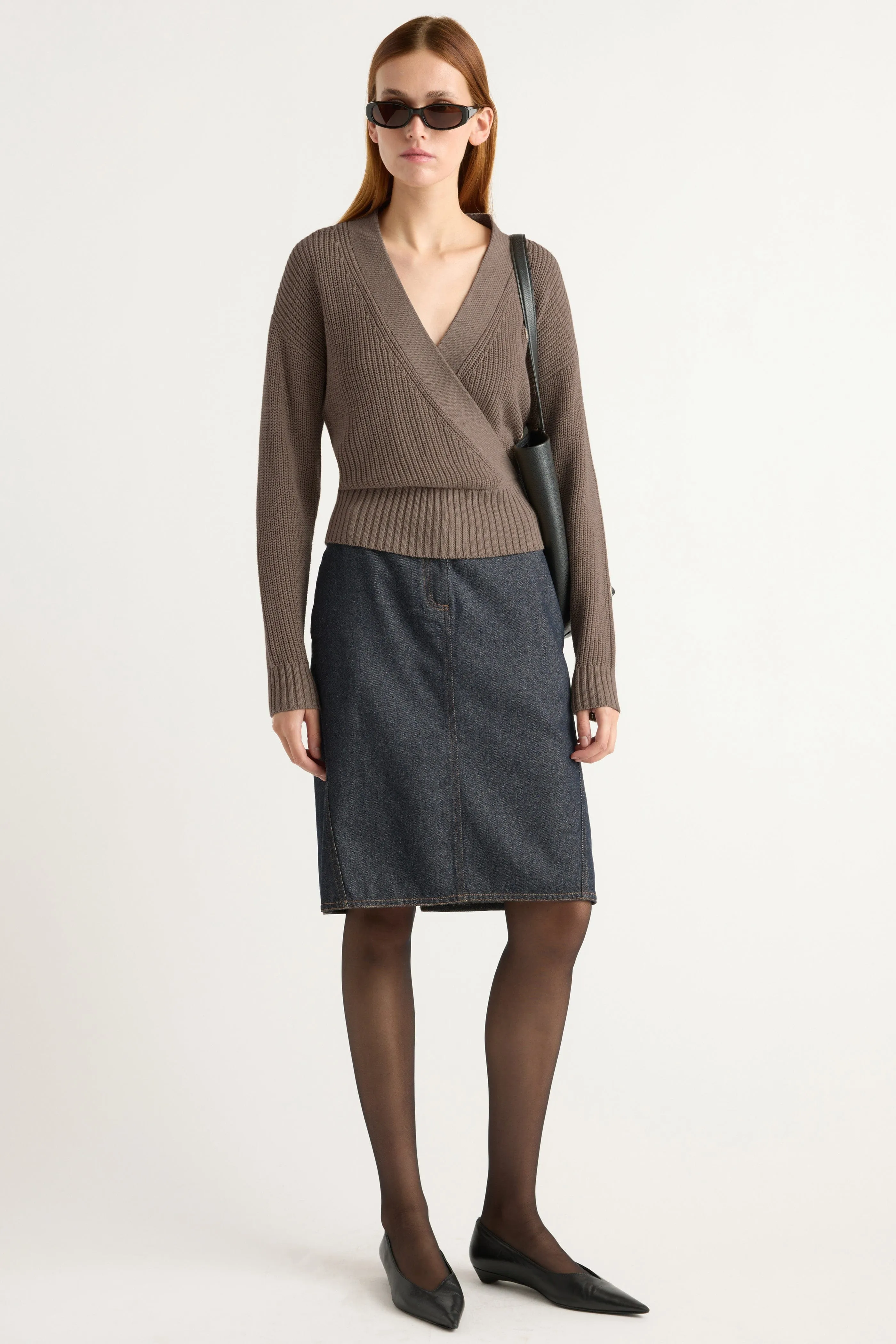 Fashion Ready Maren Cropped V-Neck Sweater