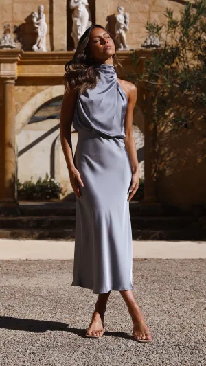 The easy-to-wear design of this maxi dress ensures that you can style it effortlessly Esther Maxi Dress - Steel Blue