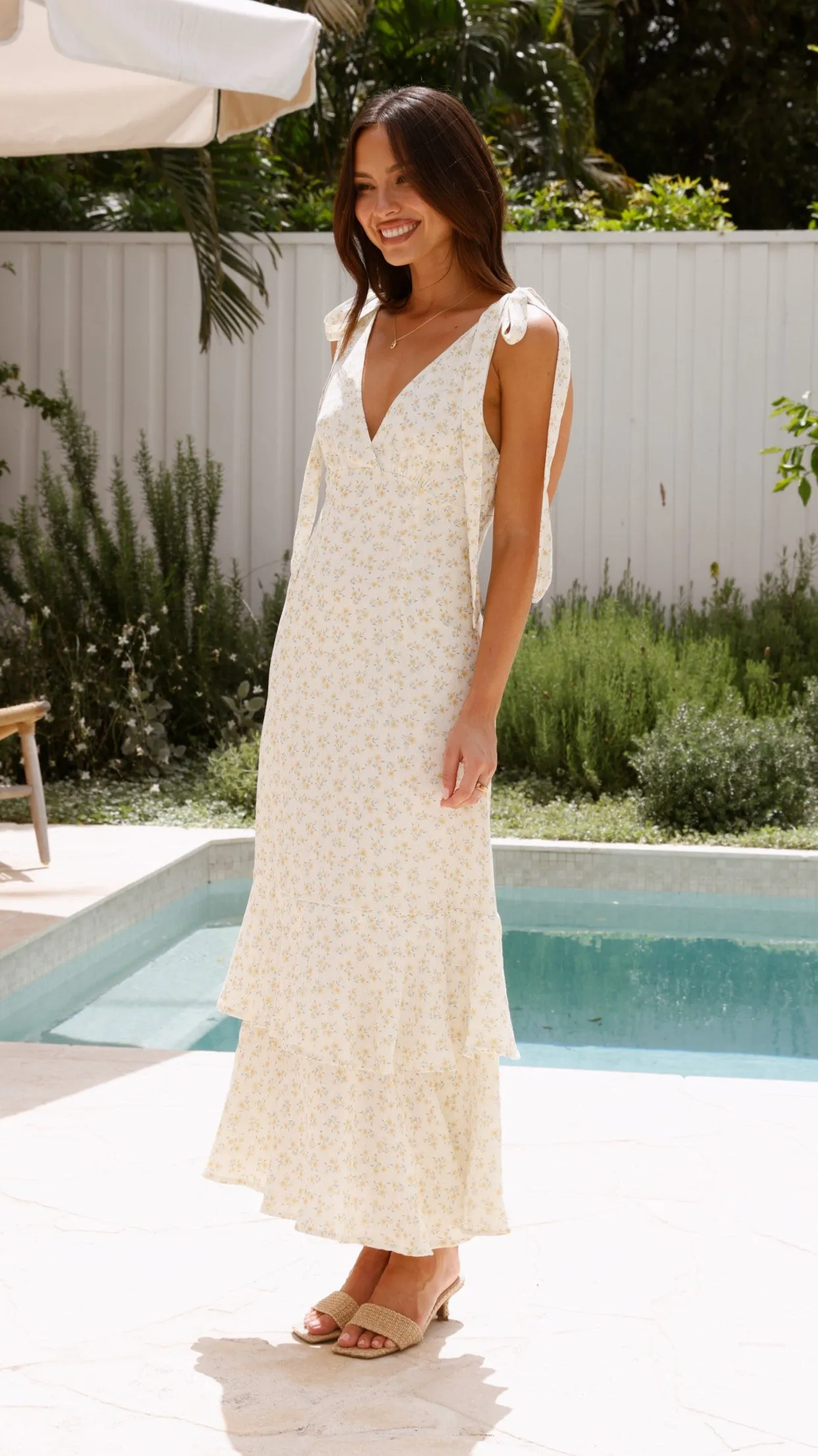 Idana Maxi Dress - Cream / Floral Vibrant colored maxi Coral Glow