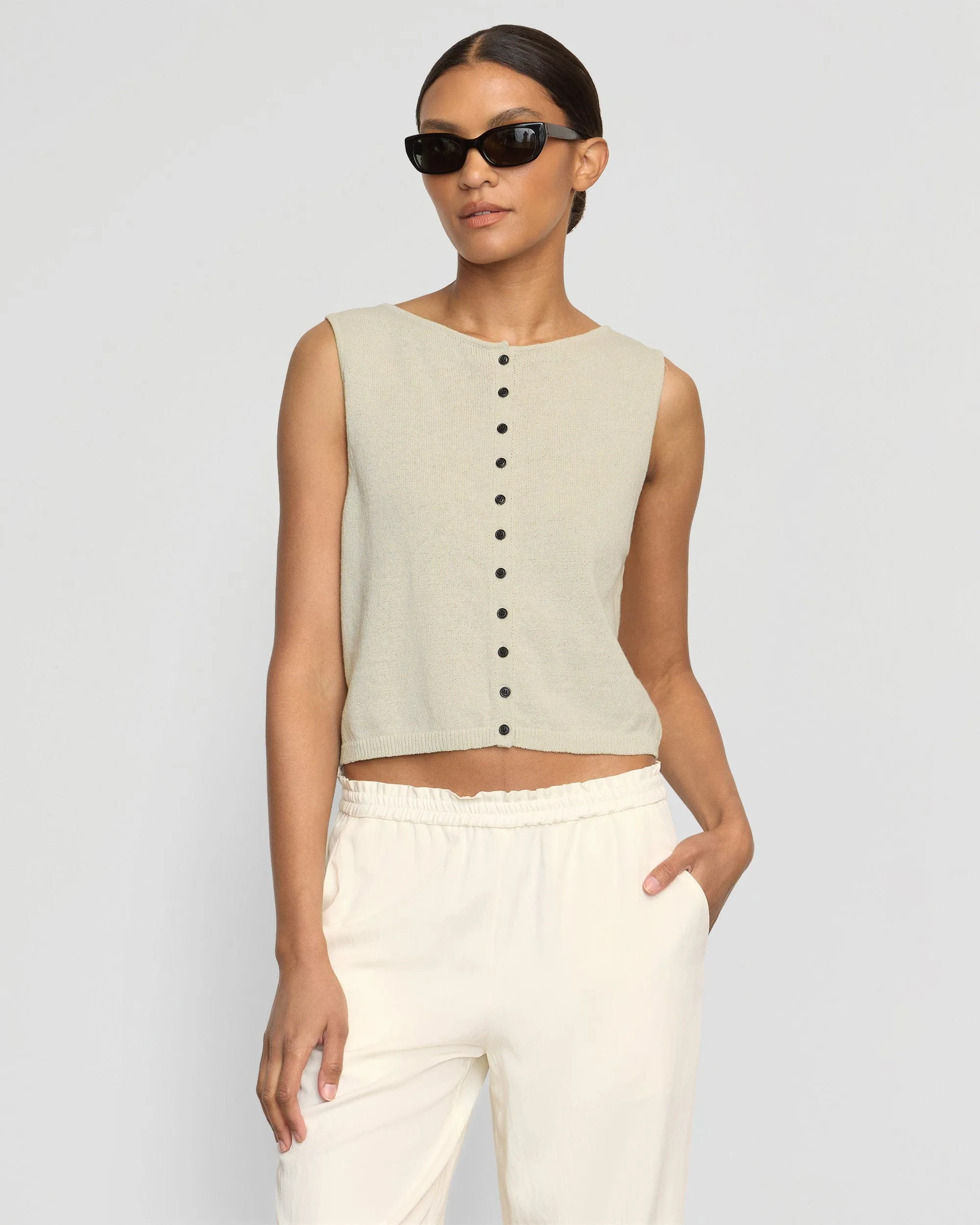 Elith Cotton-Linen Button Knit Vest Anti Static Treatment