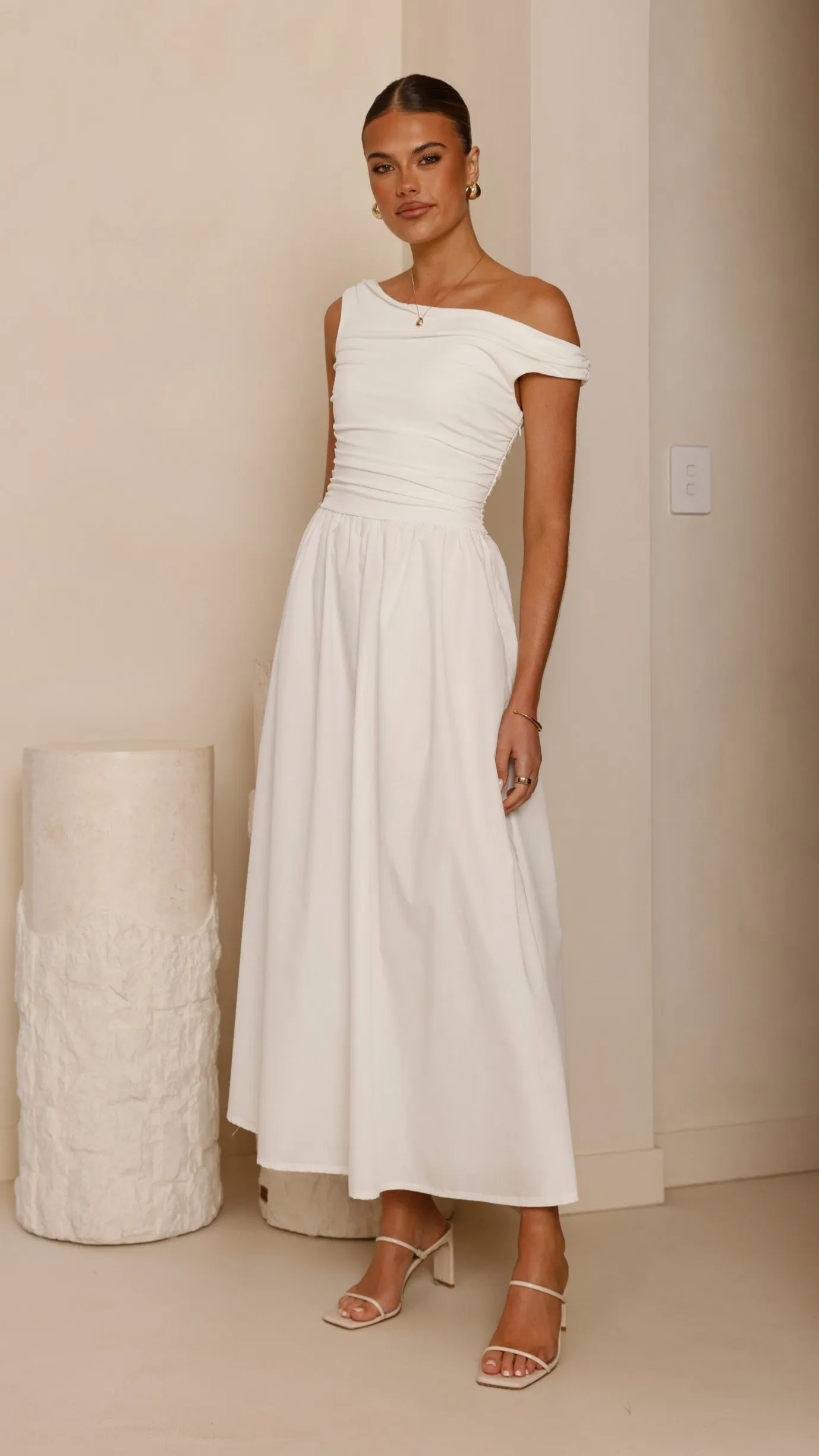 One Step Look Immy Midi Dress - White