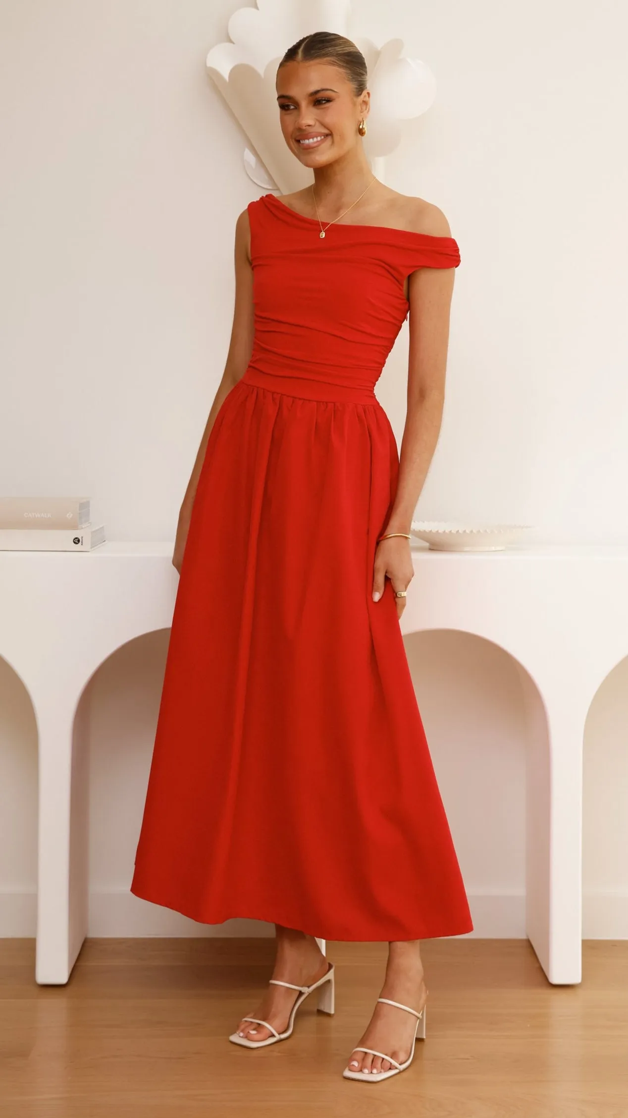 Immy Midi Dress - Red Fashionable Design