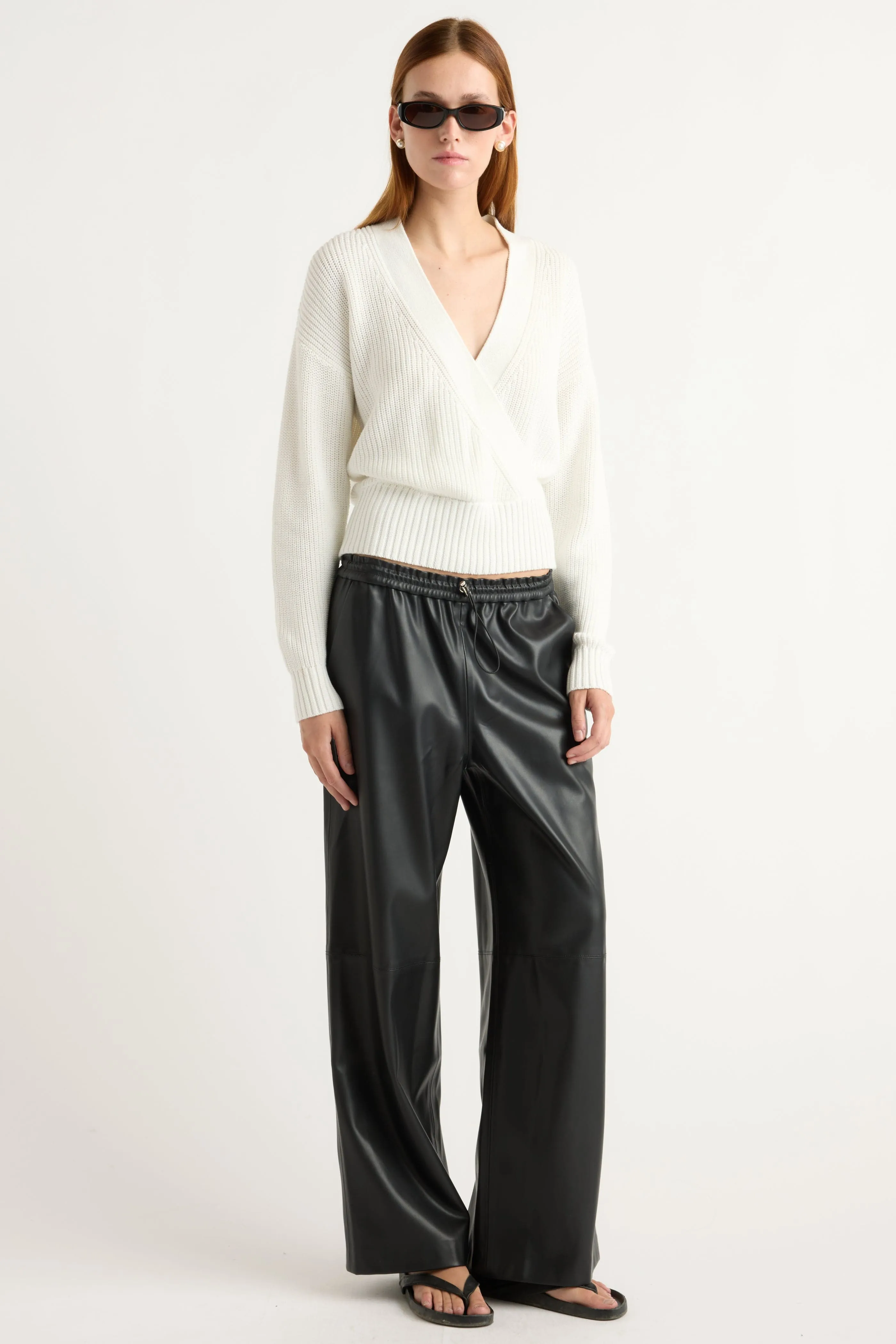 Maren Cropped V-Neck Sweater Four Way Stretch Fabric