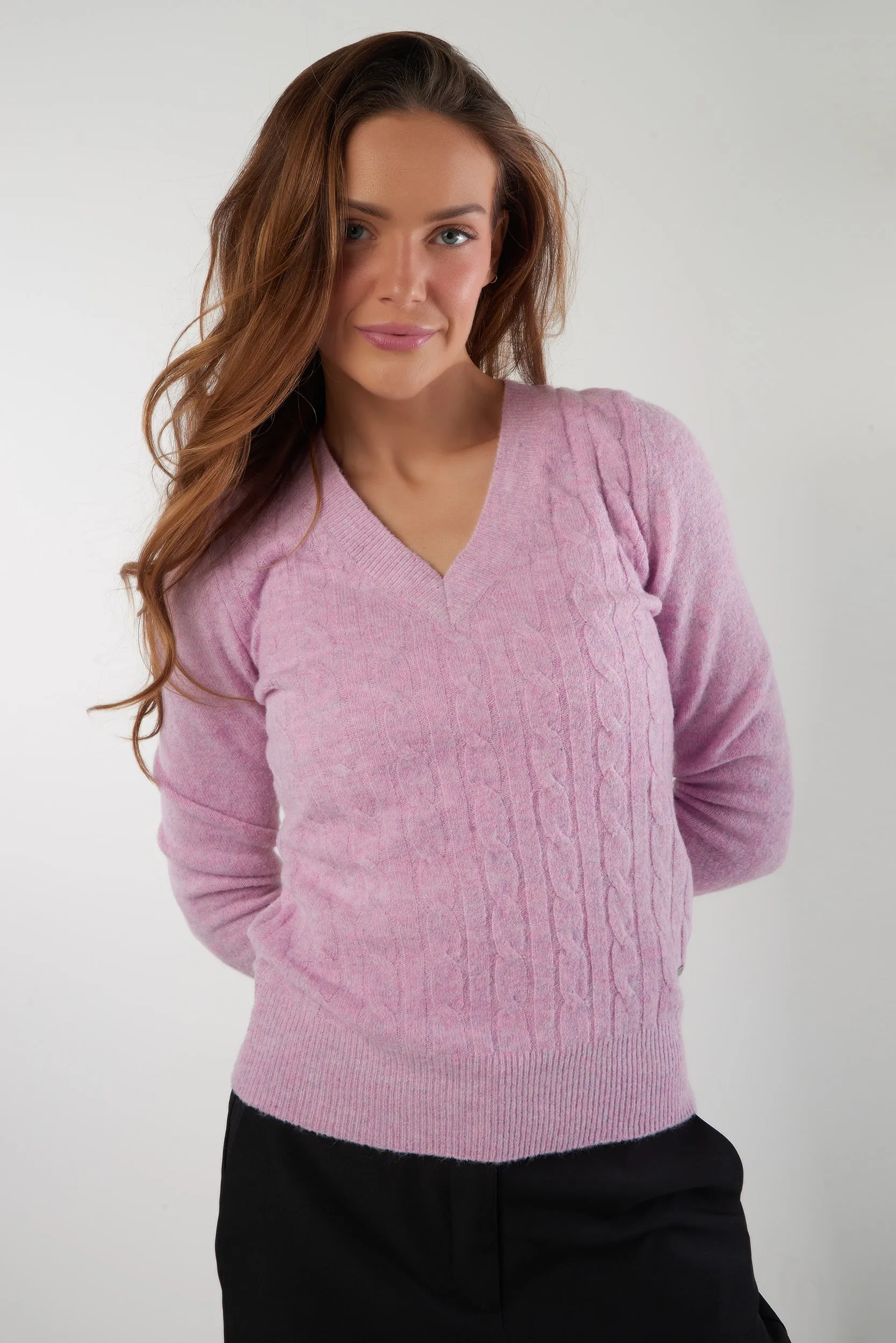 Chandail torsad?? avec col en V - CIRIELLE-Y2 - (E-B9) Layered Chic Luxury Knit