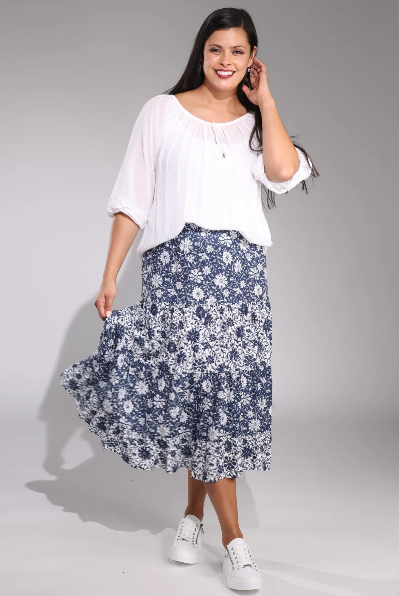 Clean Mood One size fits most Skirt | Indigo Vines | 6540C1