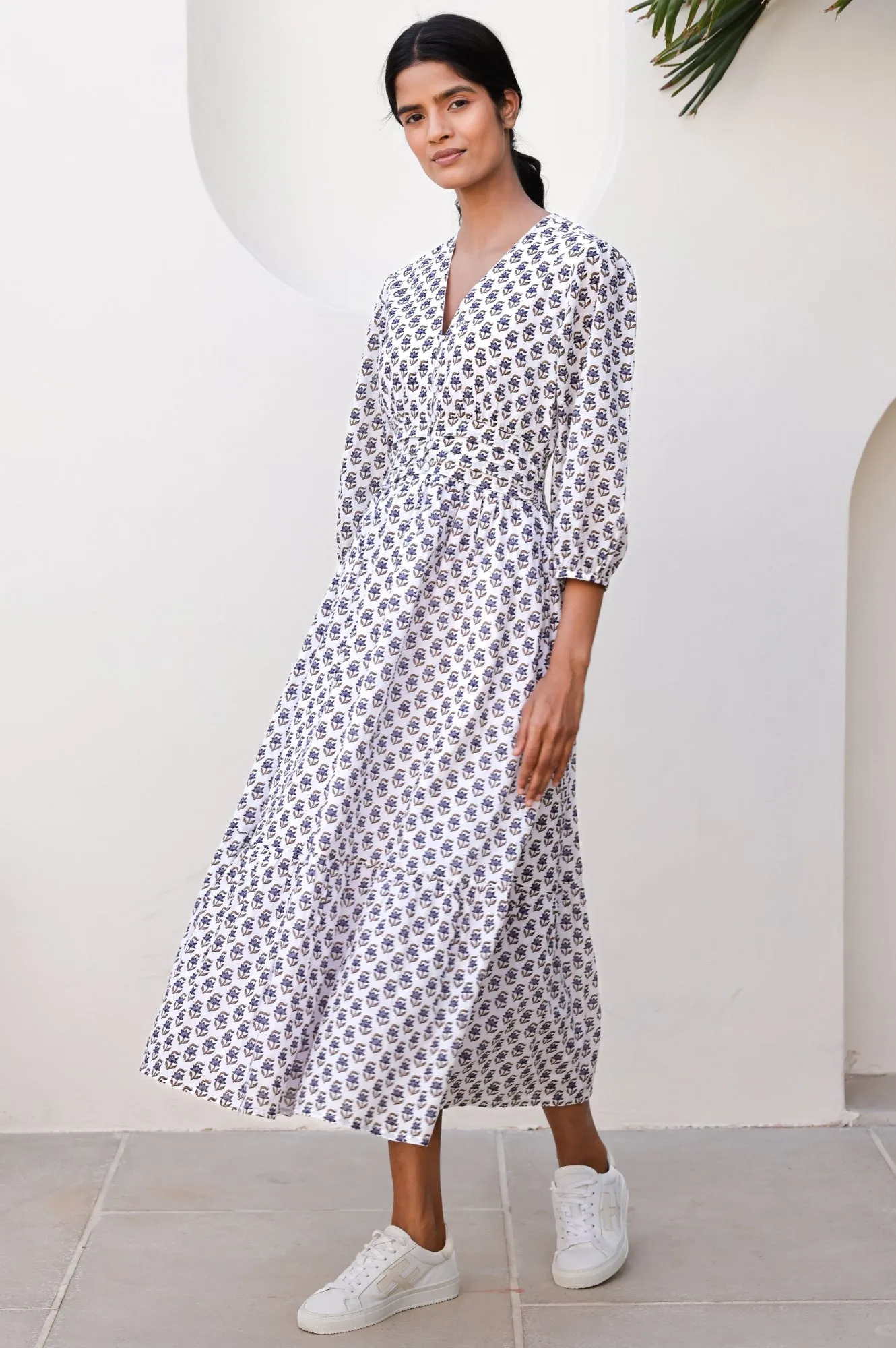 Wave Touch Jyoti Dress | Jasmine Neutral