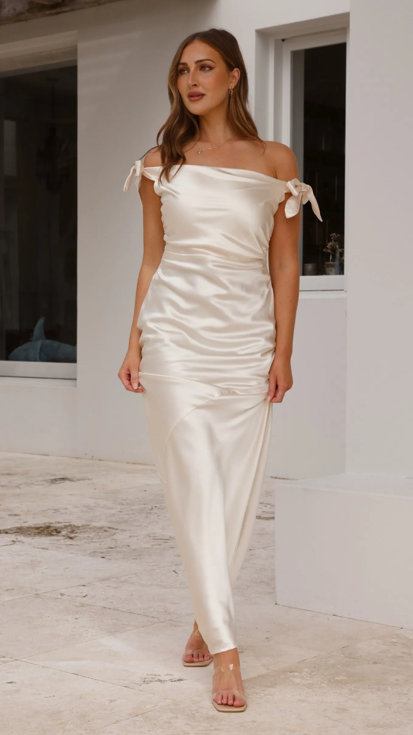 Sunset Glow Flow Line Frida Maxi Dress - Champagne