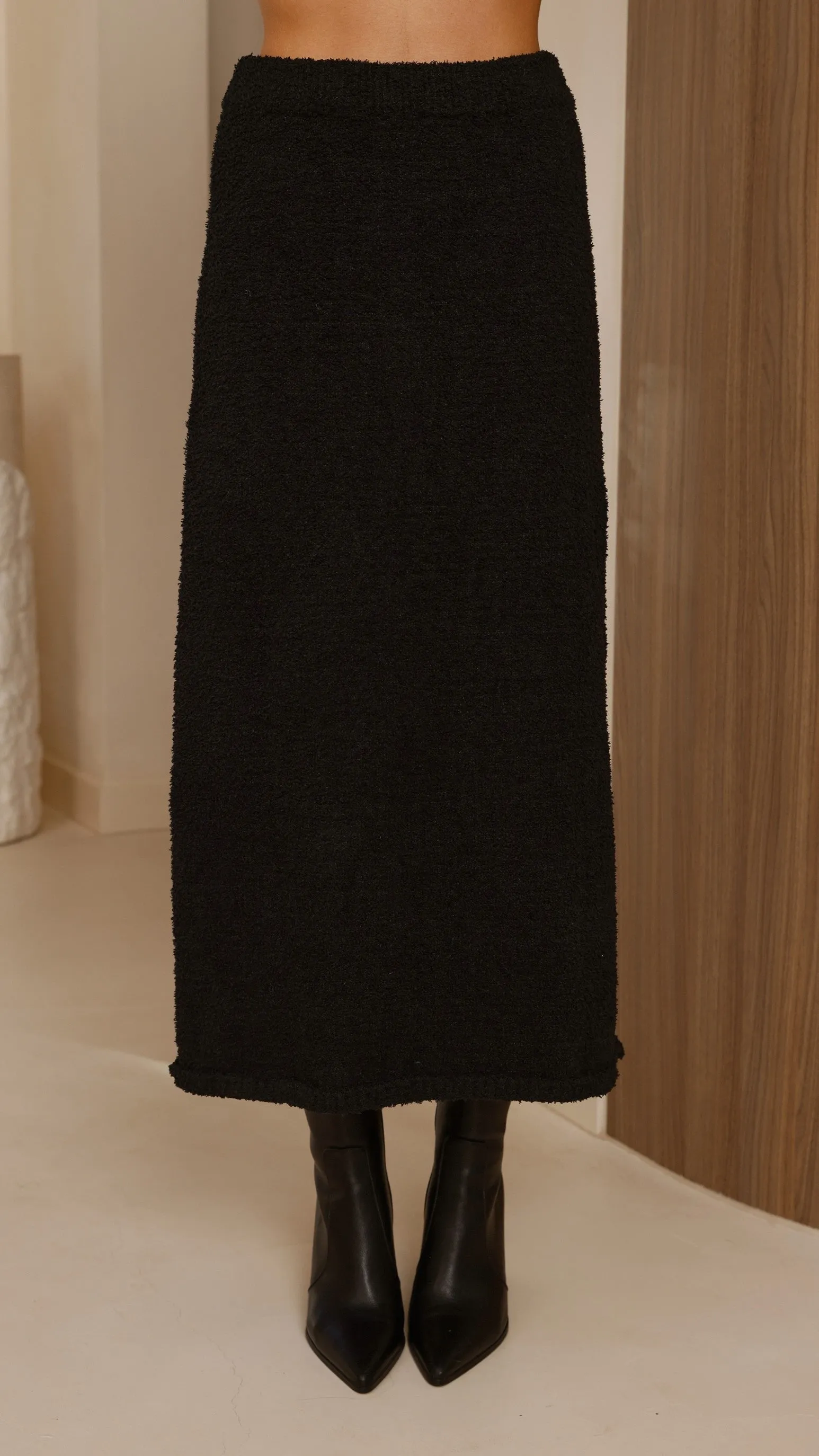 Cohen Knit Midi Skirt - Black Winter Layering Seasonal Fashion