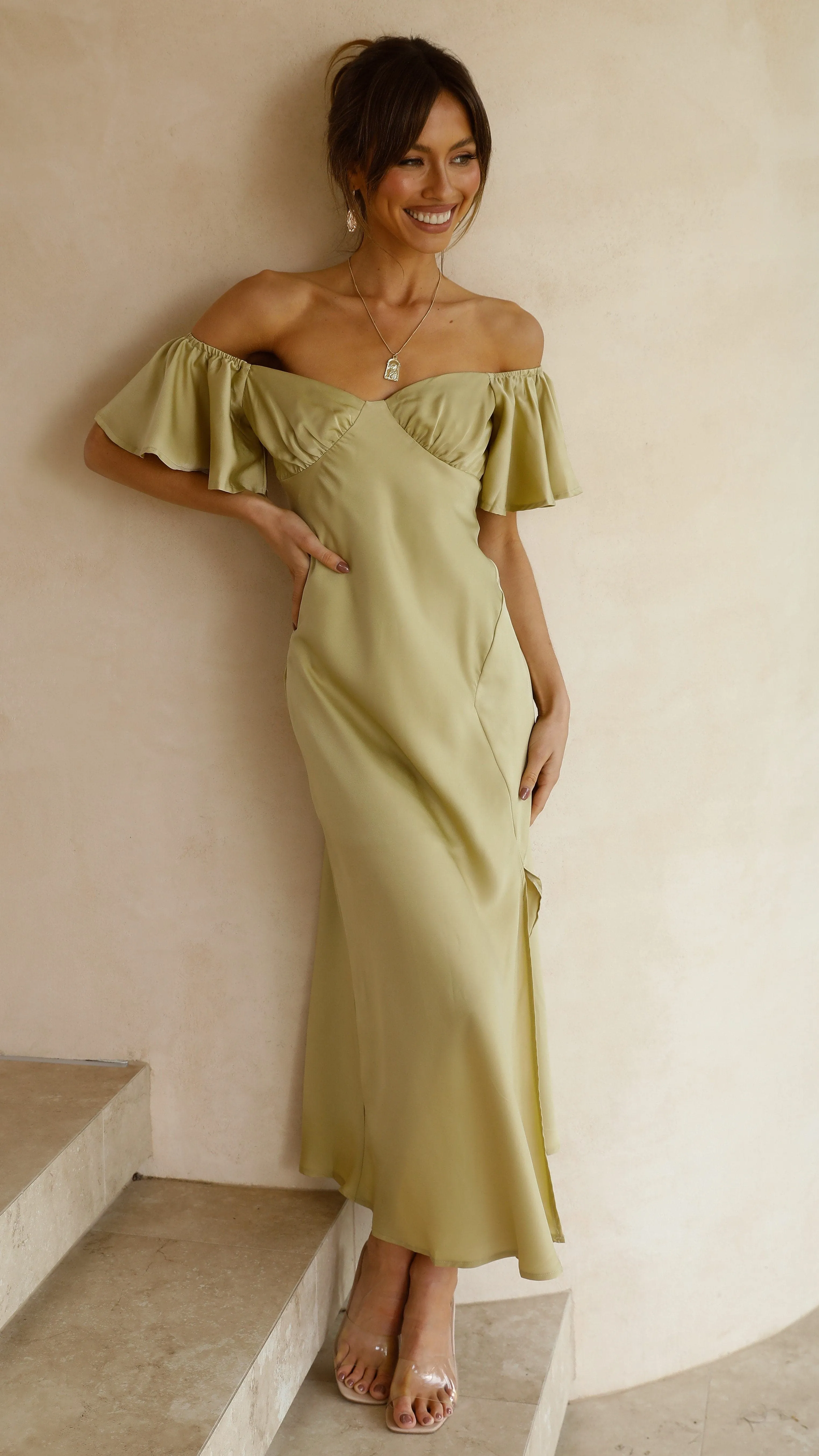 Casual yet dressy midi Louisa Midi Dress - Olive