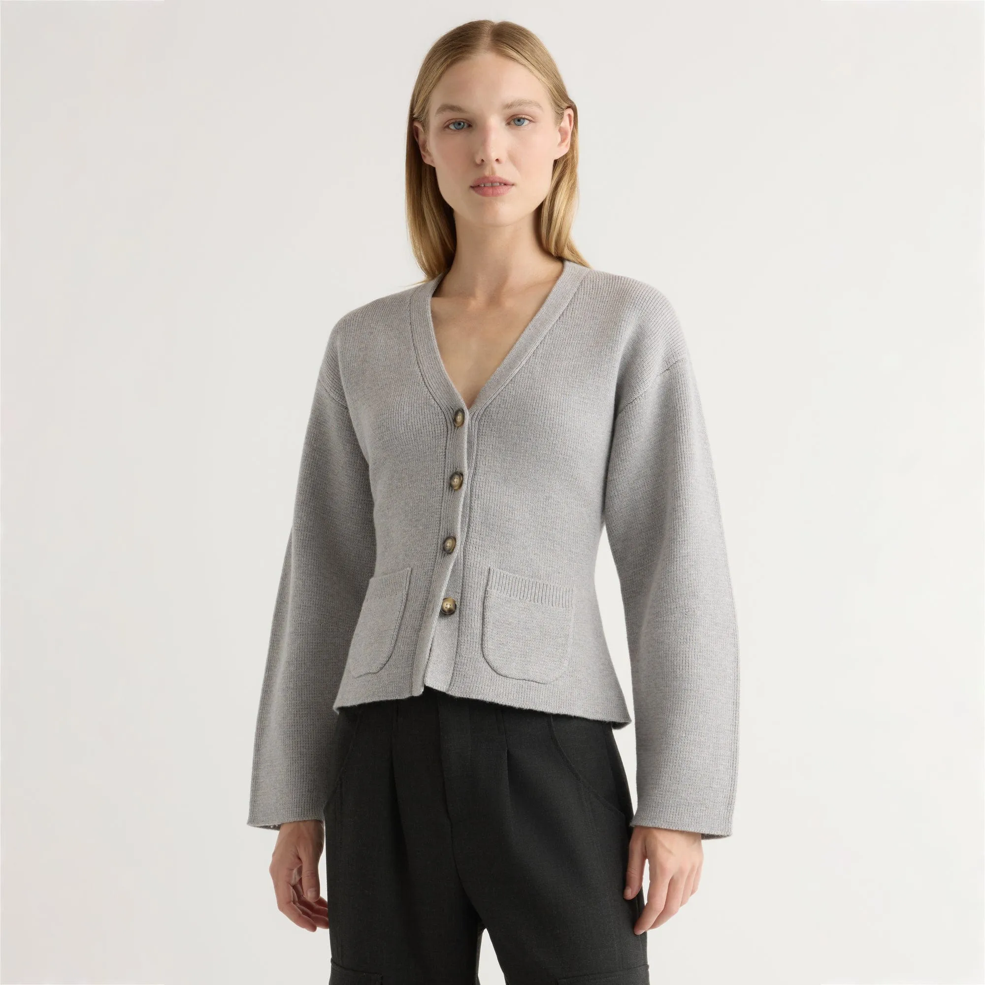 Elinor Organic Cotton-Wool V-Neck Cardigan Circular Knit Technology Seasonal Comfort