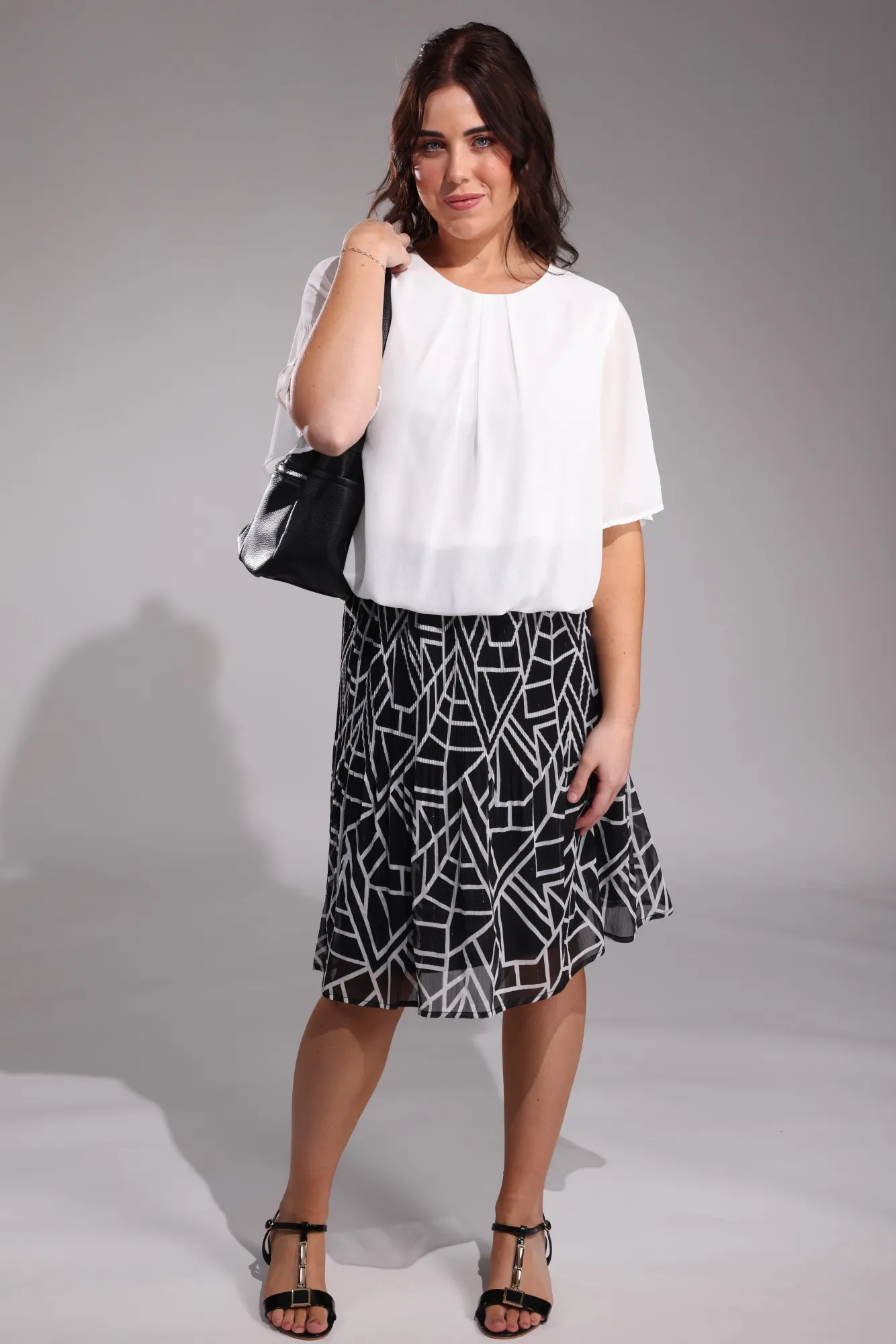 Modern Look Mini pleat printed Chiffon Skirt | Black Ivory Geo | 8574A1
