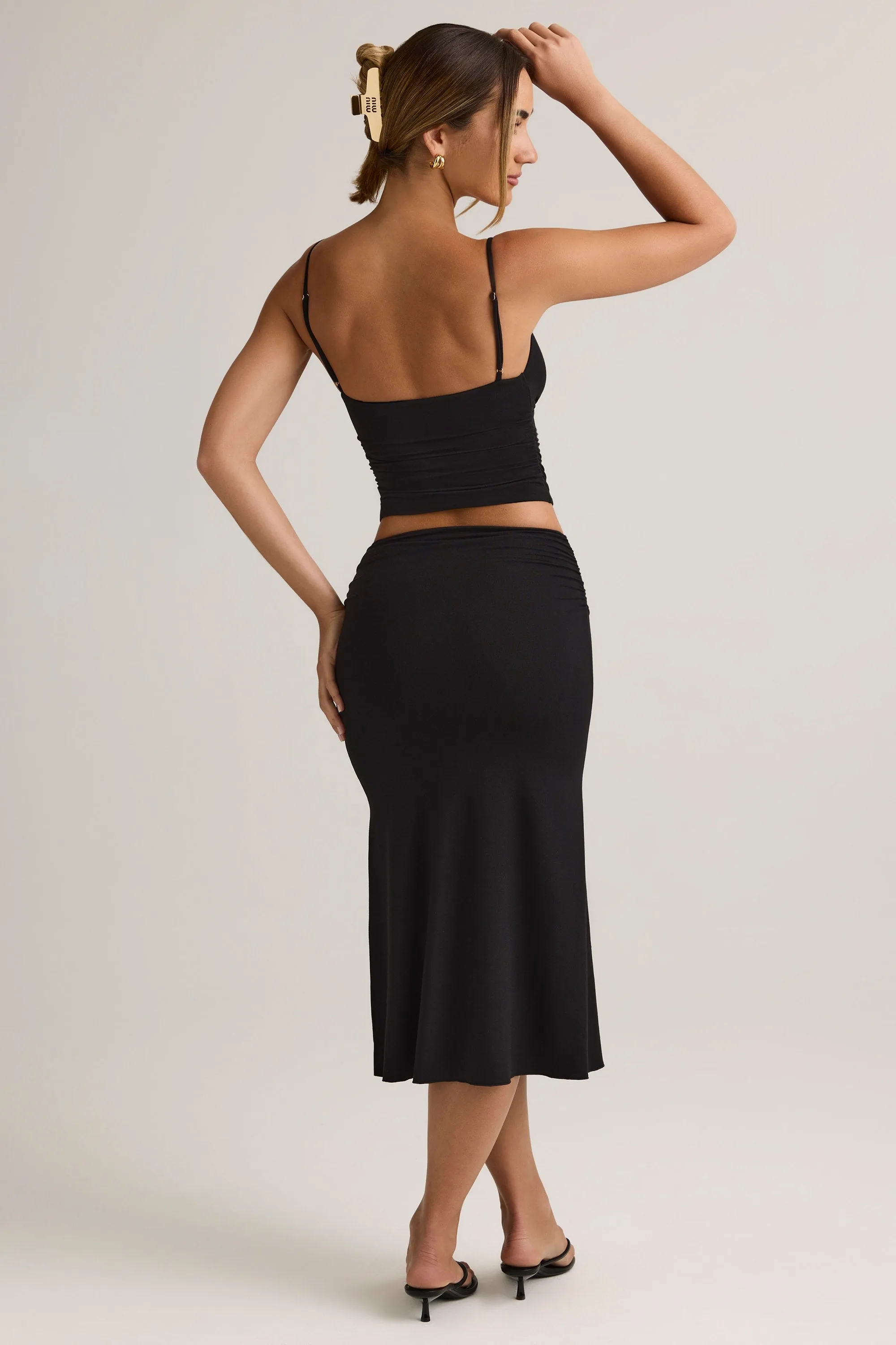 Maximalist look Modal Ruched Mid-Rise Midaxi Skirt in Black