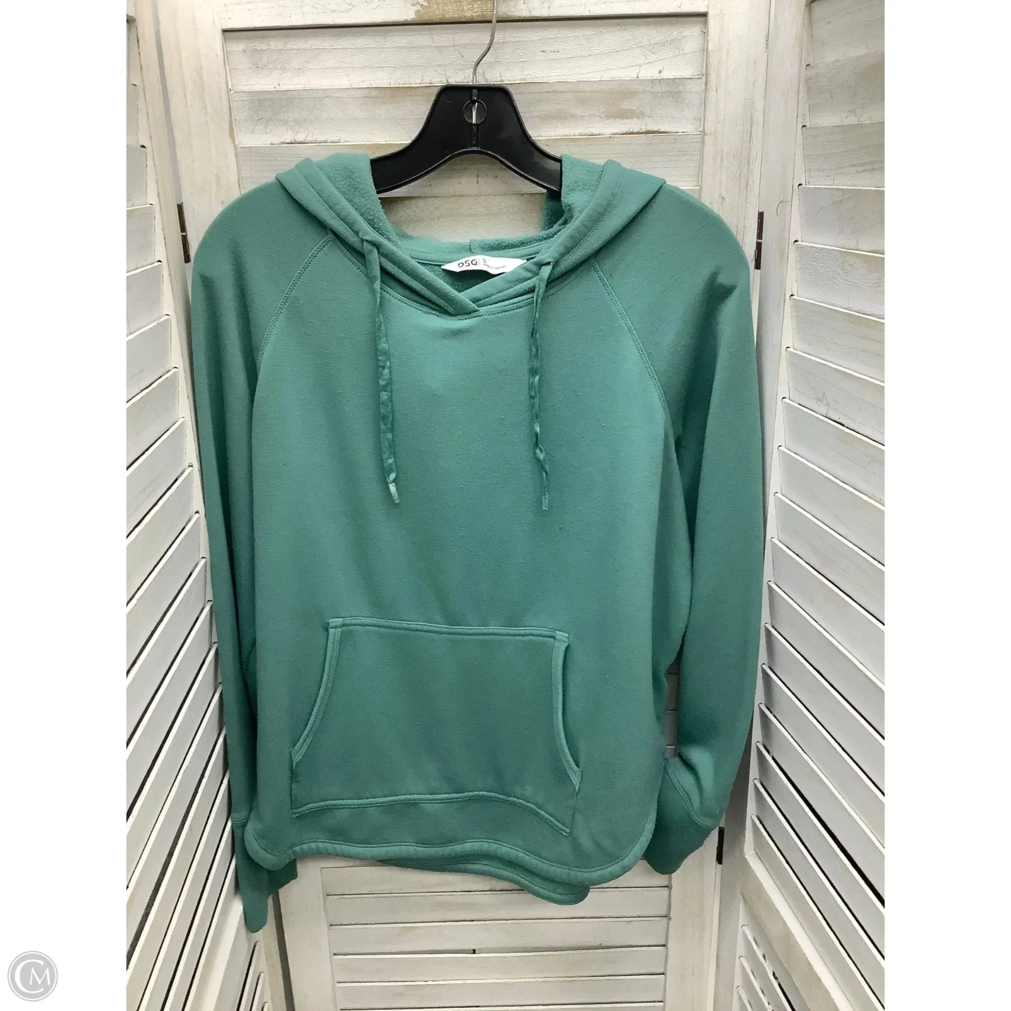 London Edge Sweatshirt Hoodie By Dsg Outerwear In Green, Size: S