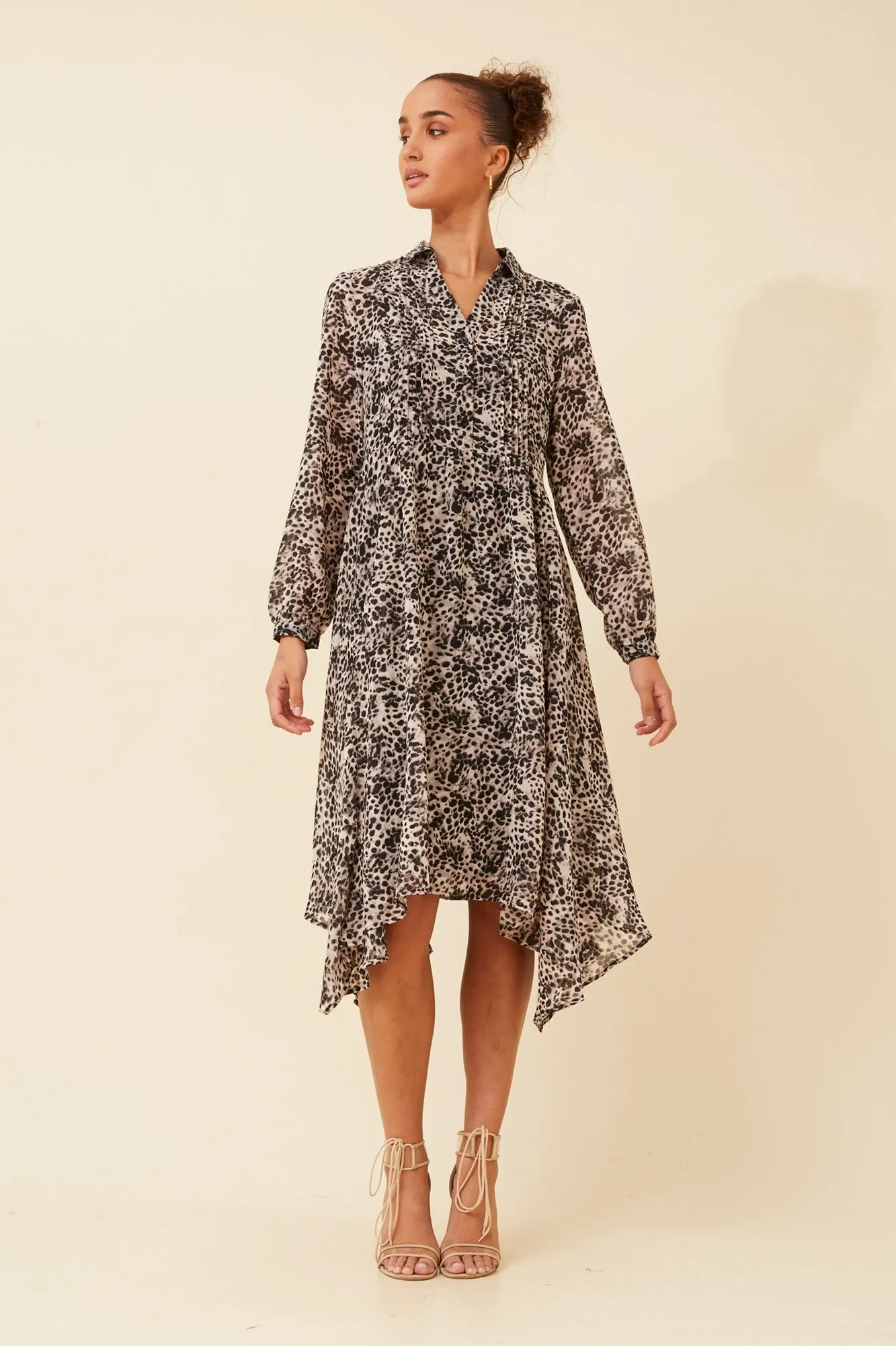 Daily Smart subtle style DUSANA HANKY HEM DRESS