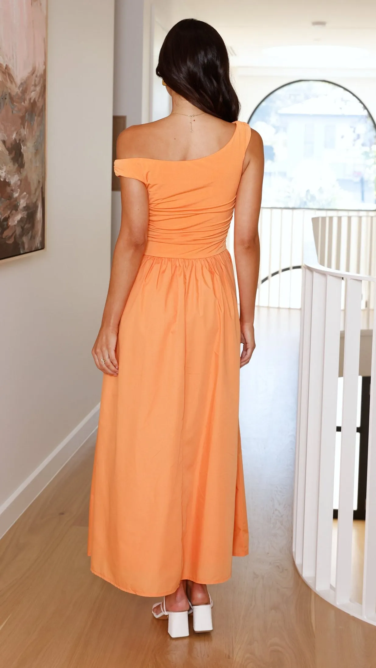 VIP Area Timeless silhouette Immy Midi Dress - Melon