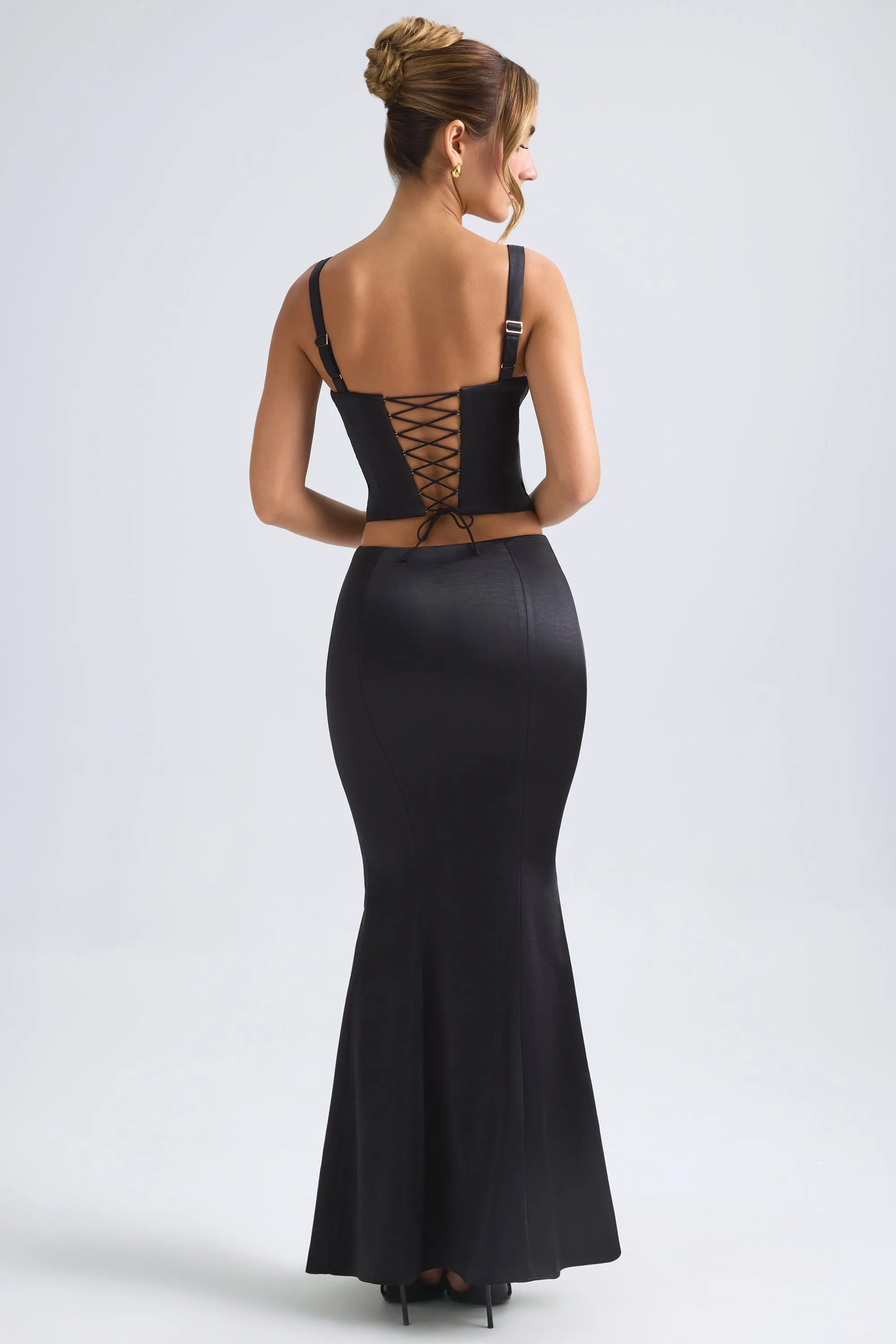Neutrals Only Low Maintenance Fabric Mid-Rise Fishtail Maxi Skirt in Black