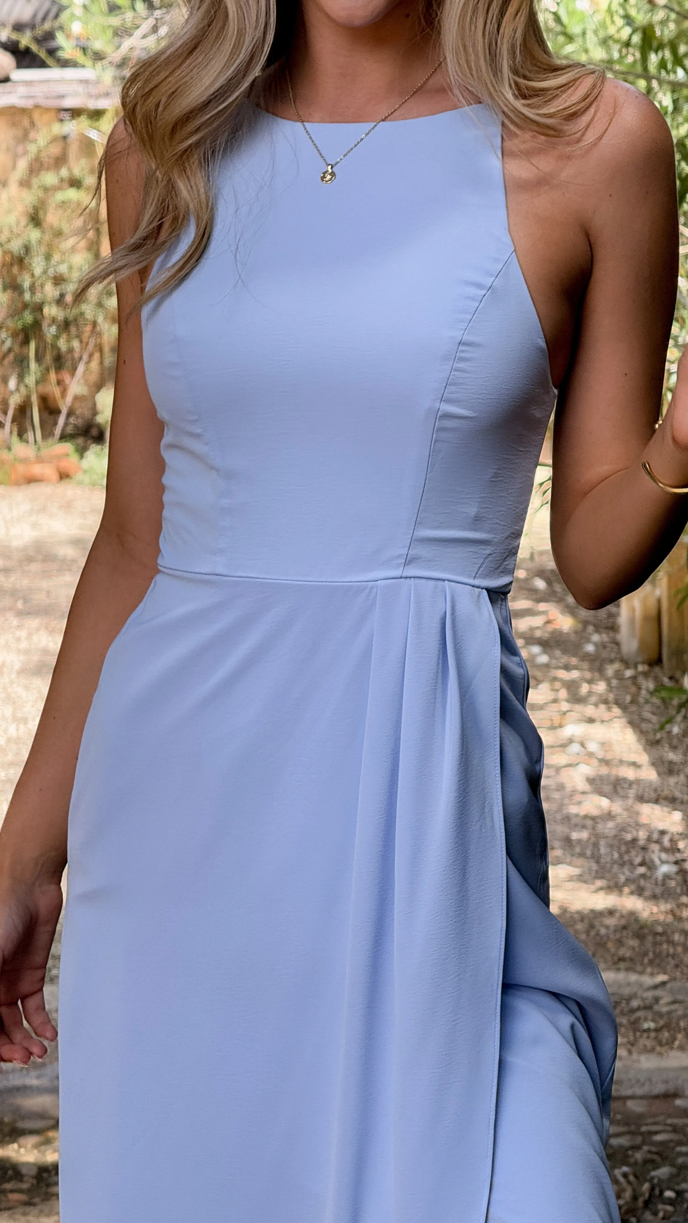 Perfect for casual outings or formal events this dress can be styled to suit any occasion Genevieve Boat Neck Maxi Dress - Blue