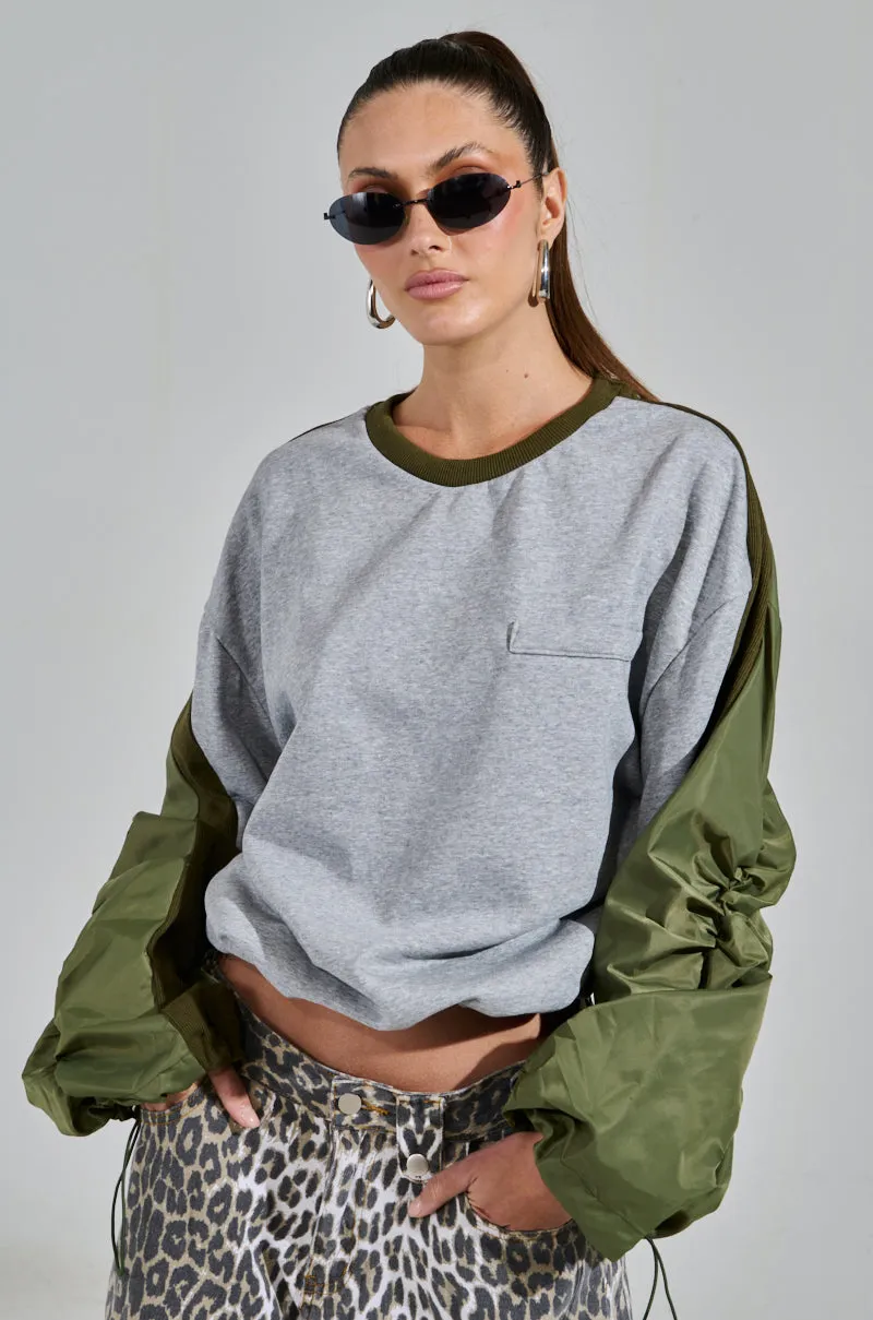 UNTOUCHABLE LONG SLEEVE CREW NECK SWEATSHIRT hypoallergenic