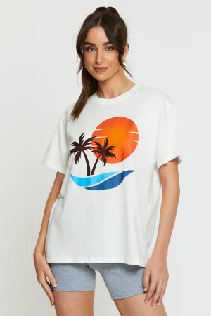 Active Style White Graphic T-Shirt Short Sleeve