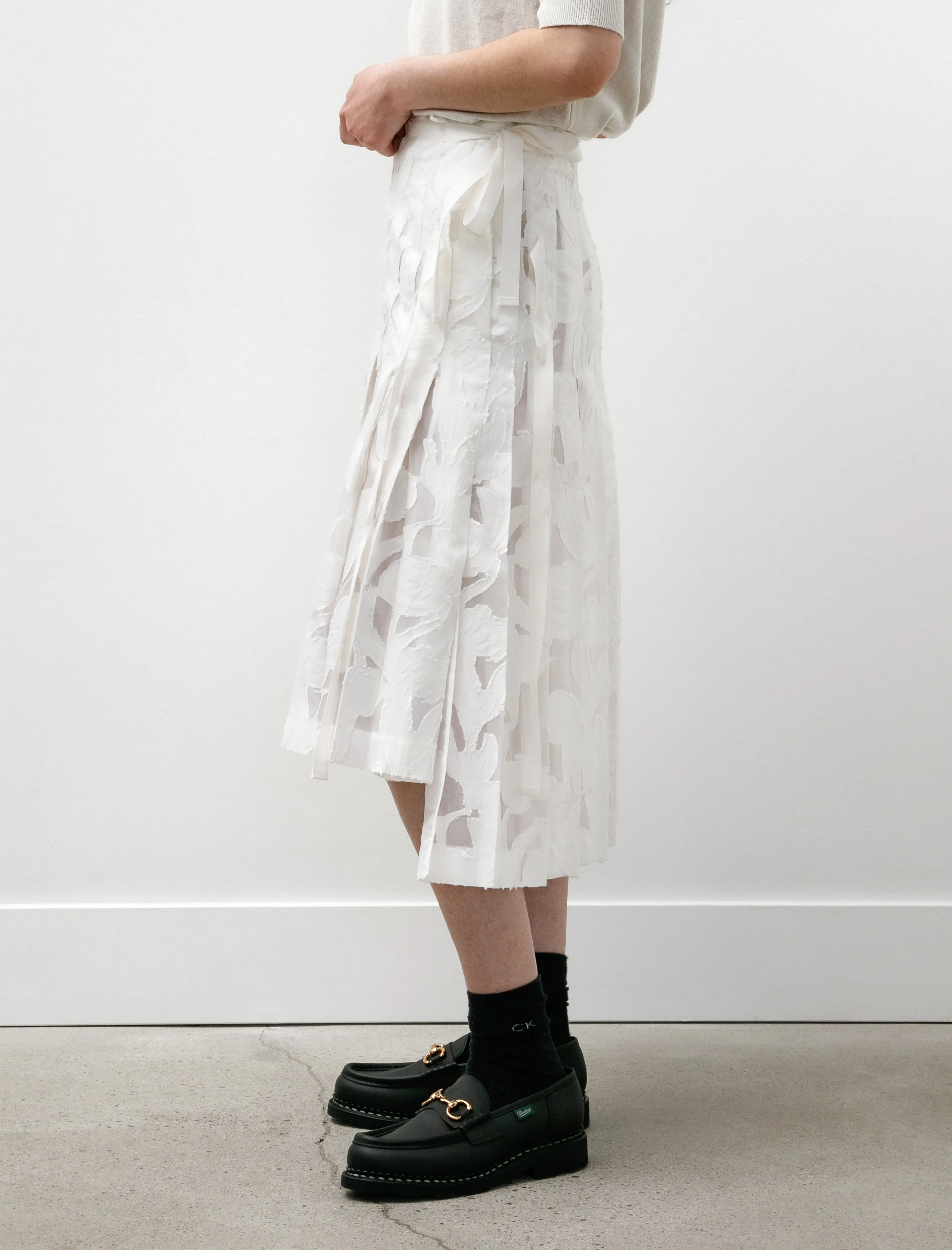 Wimbledon Skirt White Light Edge Adjustable Ties