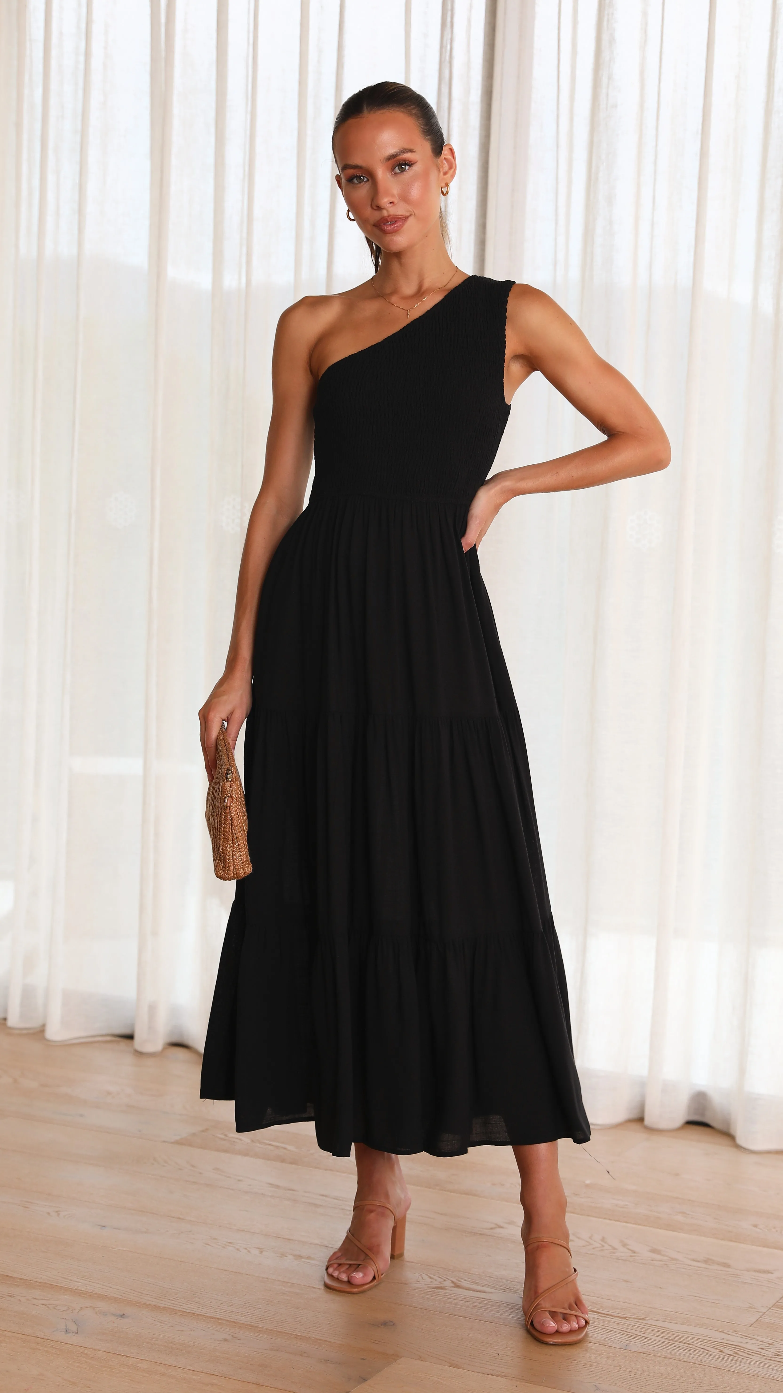Cassy Midi Dress - Black Elegant dress for brunch