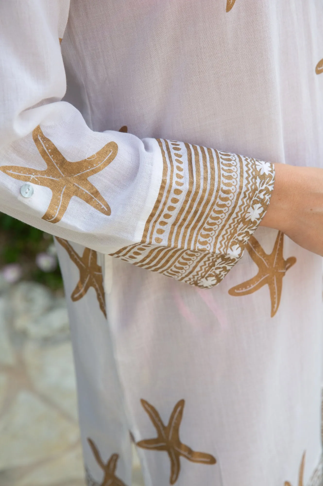 Guadalupe Short Organic Cotton Tunic | Starfish White/Gold Urban Fashion