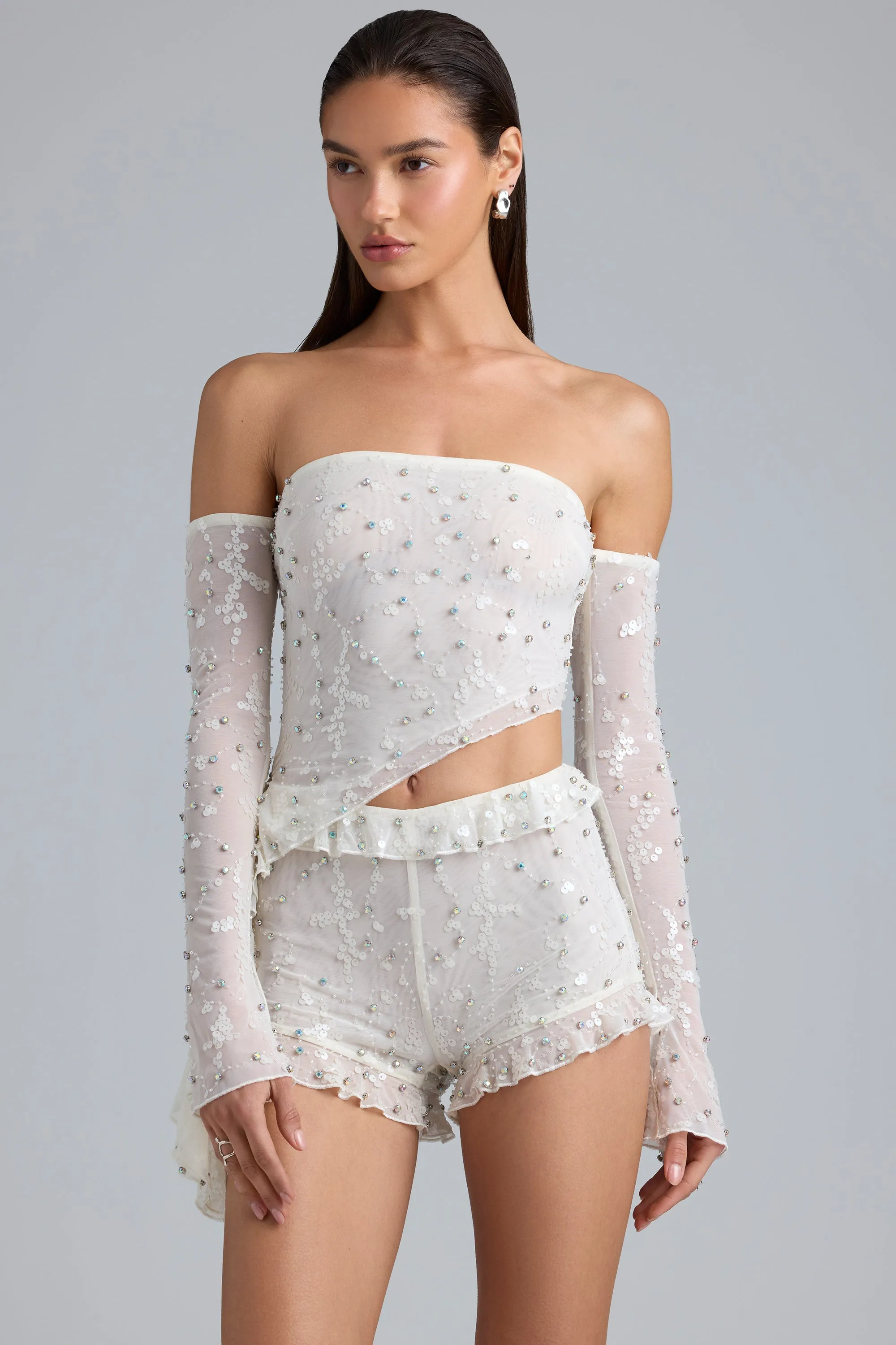 Ruffle Mid-Rise Hot Pant Shorts in Ivory Eye-catching Design