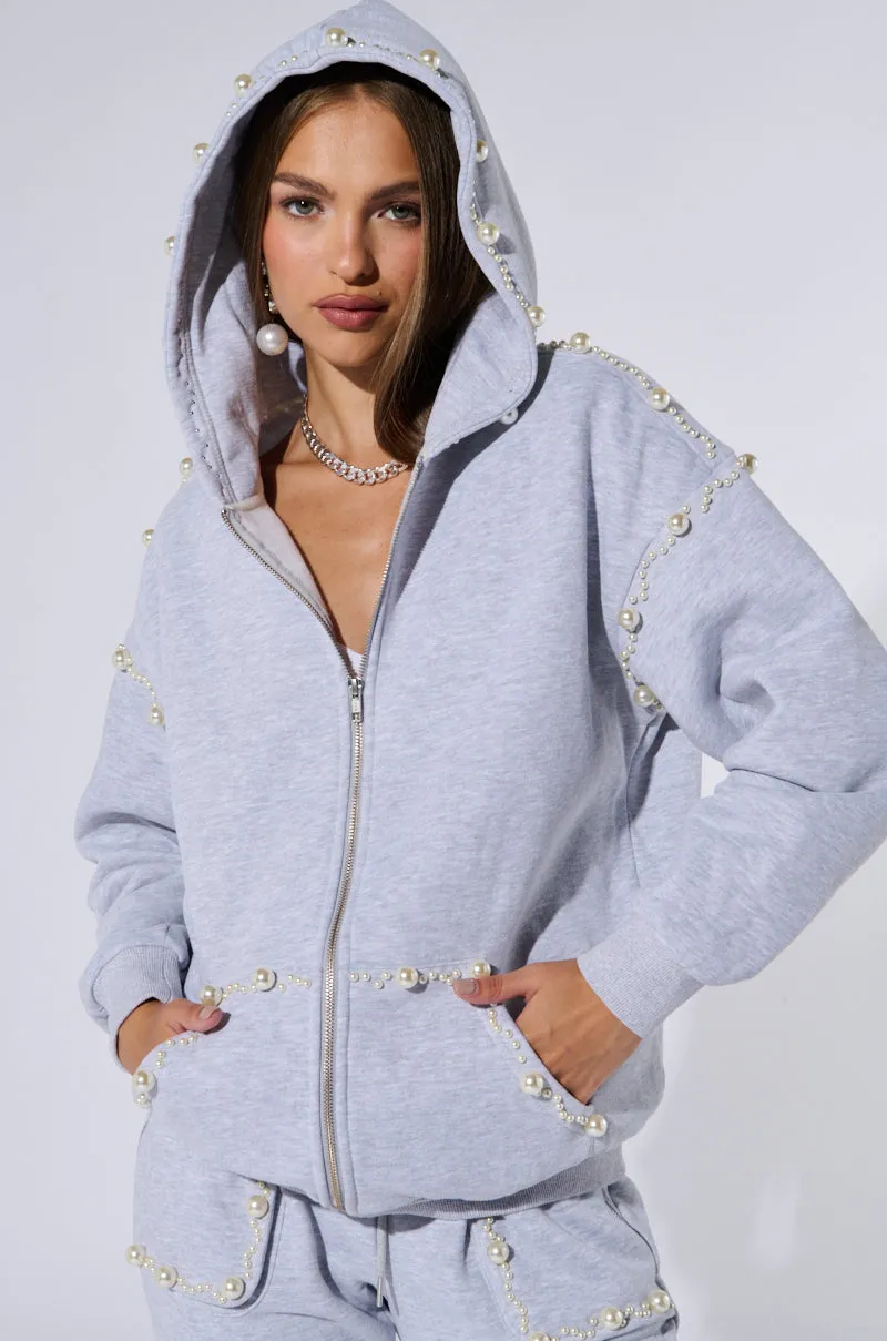 Outdoor Essential Brand Identity PEARL DETAIL ZIP UP SWEATSHIRT