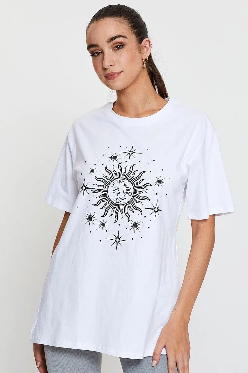 Simple Comfort White Graphic T-Shirt Short Sleeve