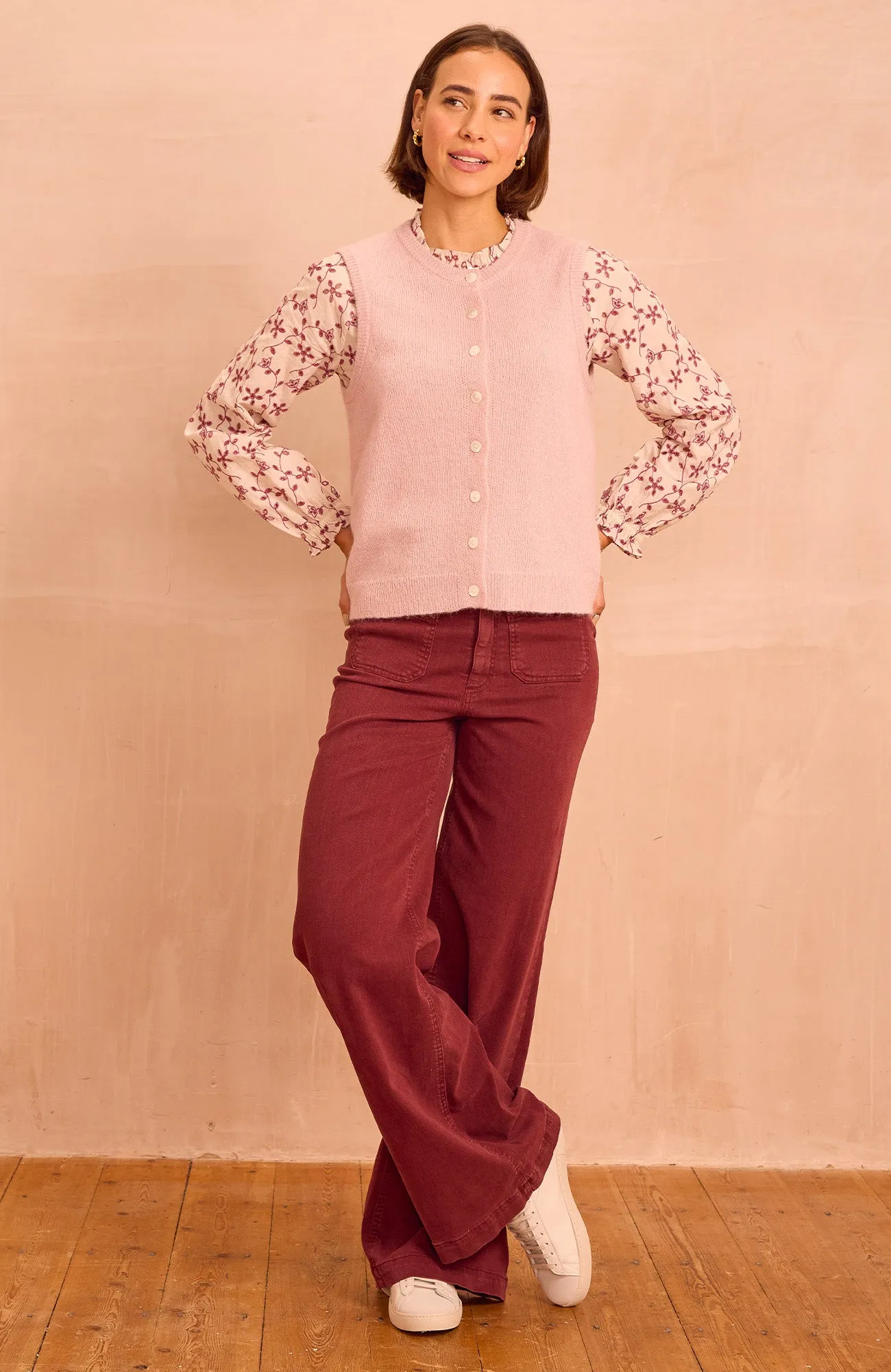 MAISON HOTEL Capuleto Giulietta Jean | Burgundy Minimalist Rainy Day Vintage Lover Non Irritating Inner Lining