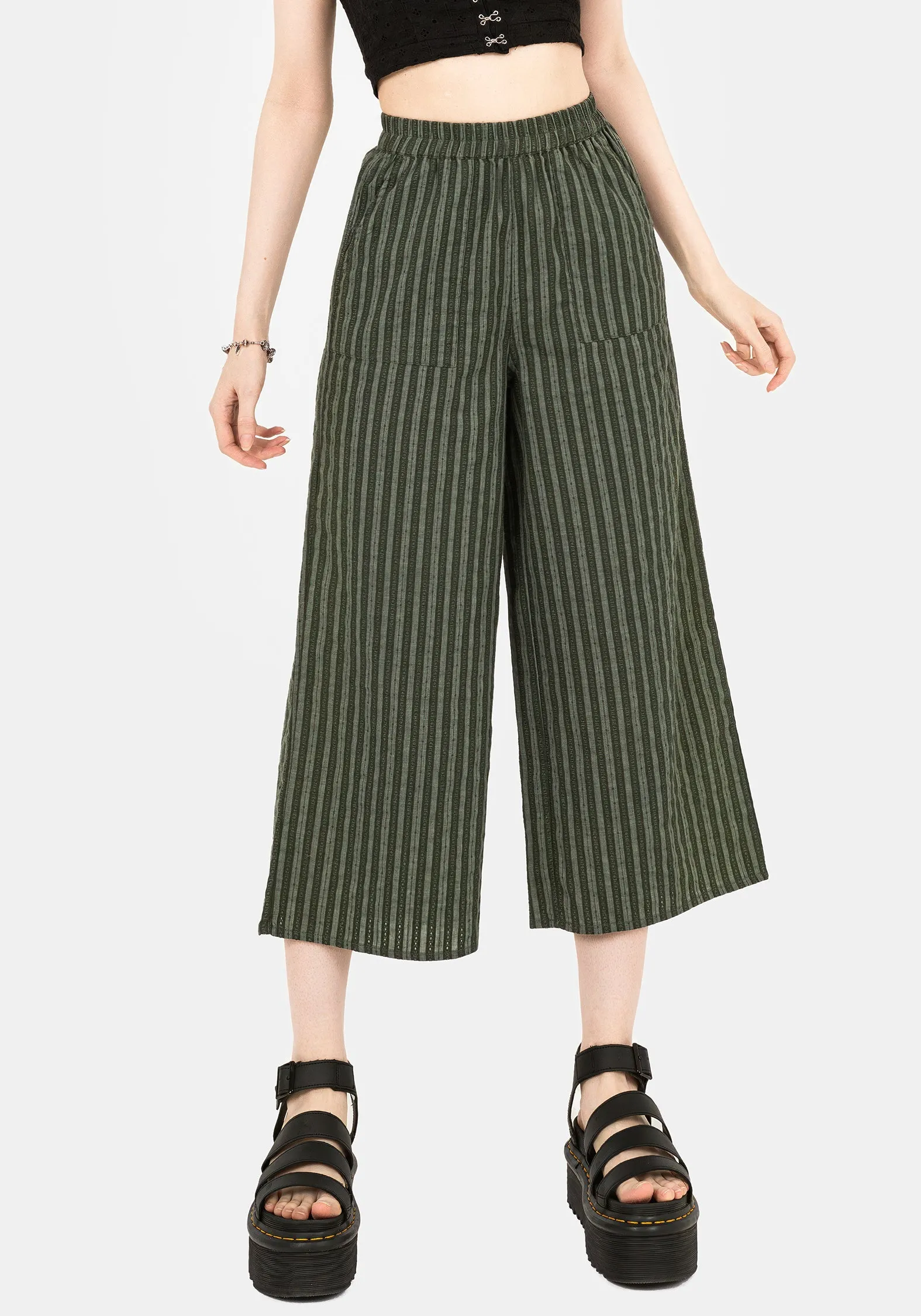 Memorantia Wide Leg Culottes - Green Flexible Knees