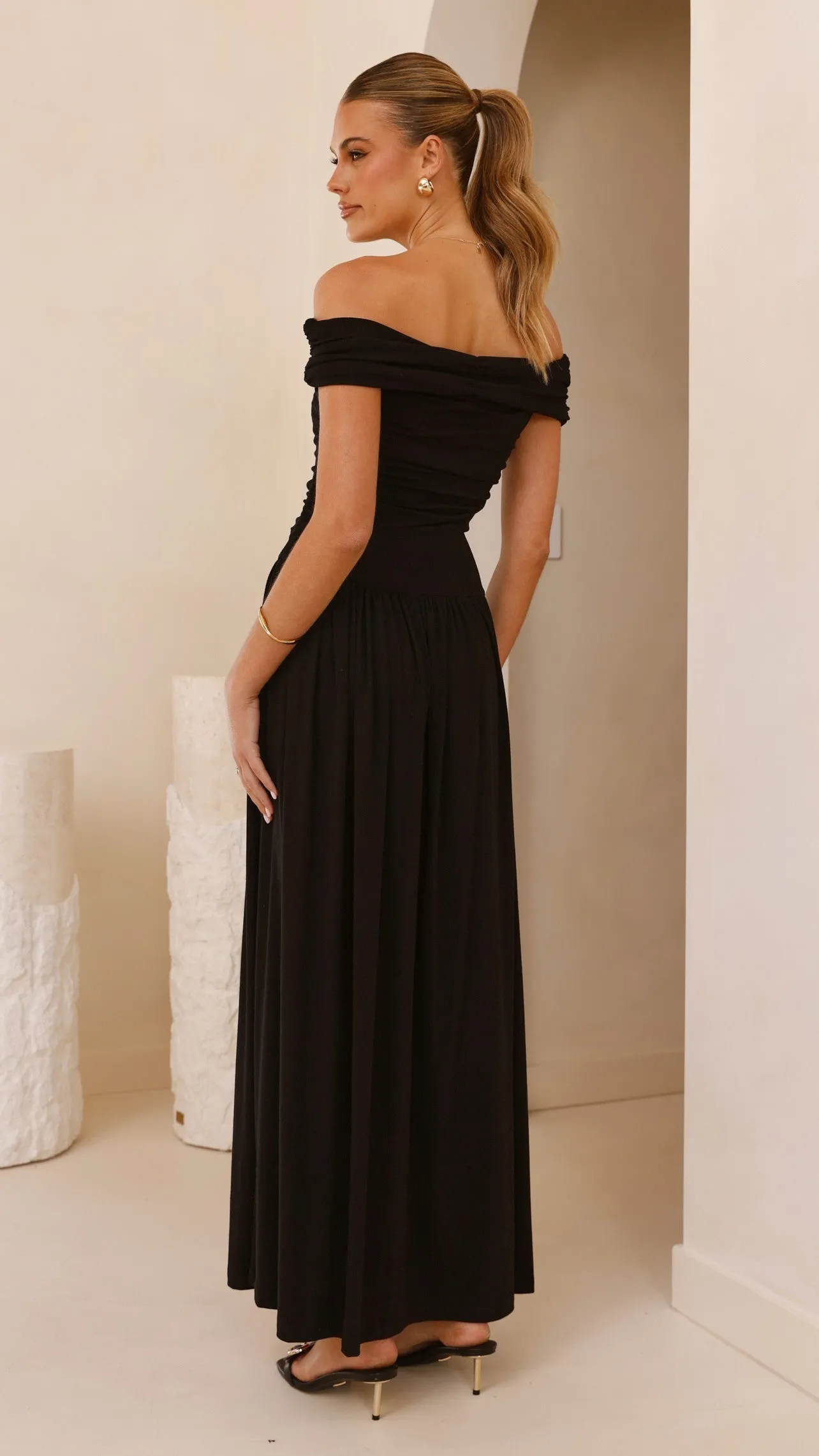 Manalla Maxi Dress - Black Evening party maxi