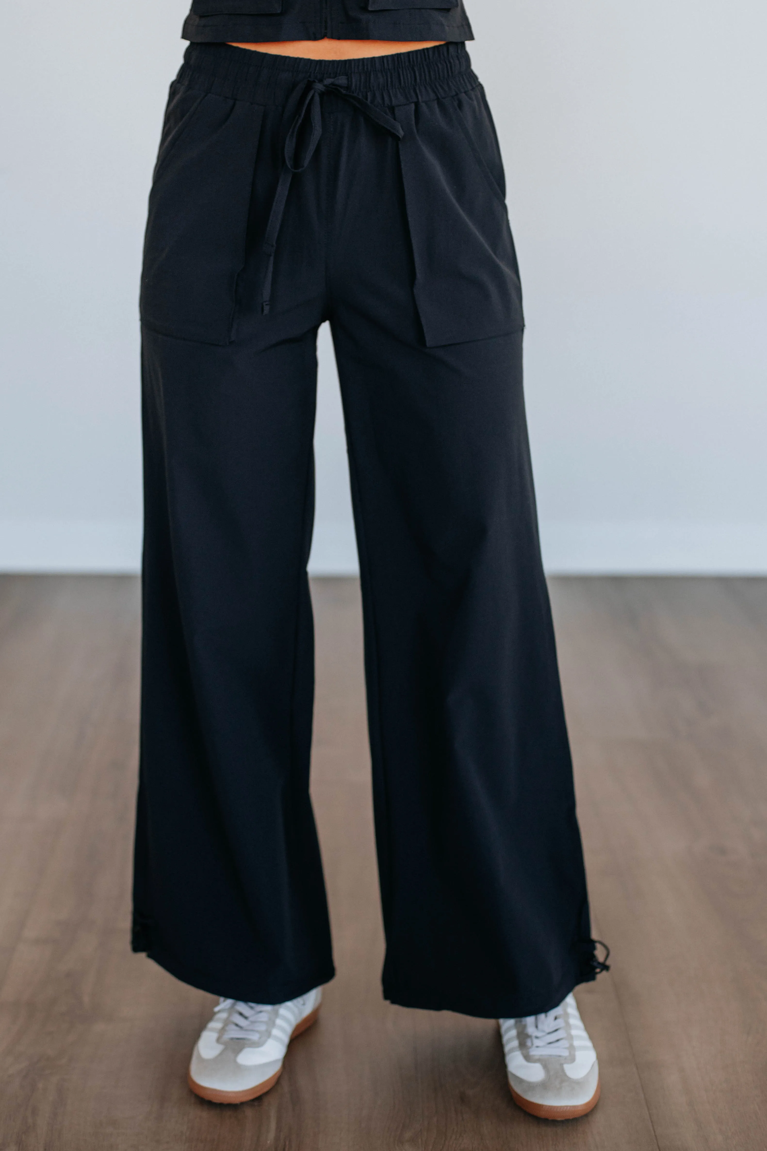 Jule Cargo Pants - Black SoftCottonBlend