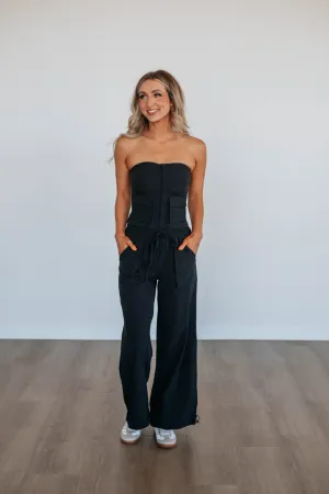 Straight Leg Jule Cargo Pants - Black