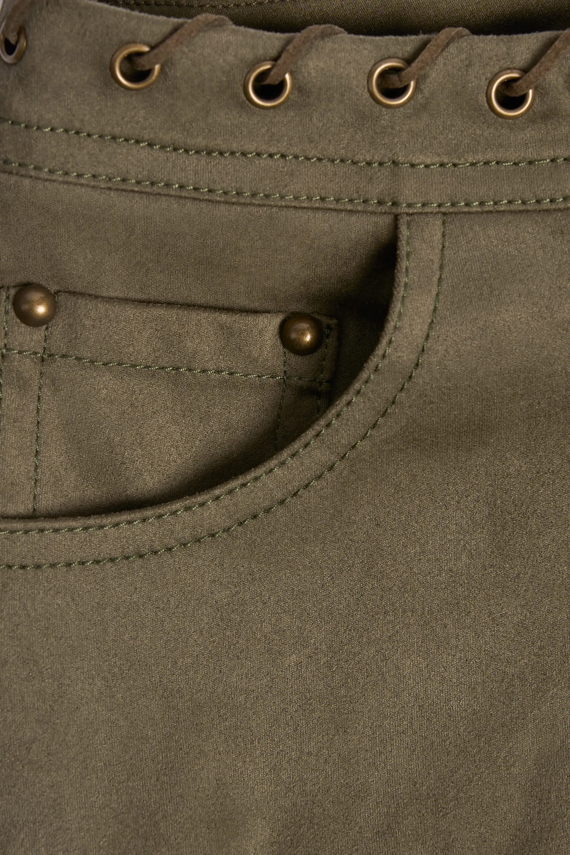 Noise Free Operation Design Lace-Up Mid-Rise Shorts in Dark Khaki