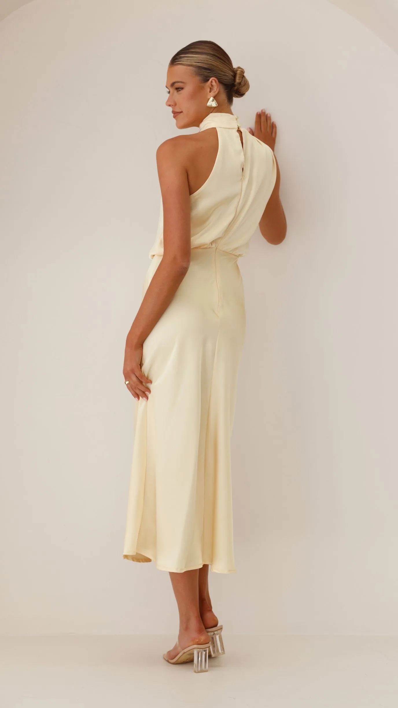 Side Slit This dress is the ideal choice for those who want comfort and elegance in one garment Esther Maxi Dress - Yellow