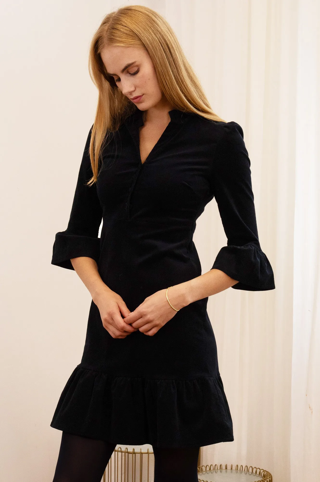Percy Short Stretch Corduroy Dress | Black Heat Light Flattering Silhouette