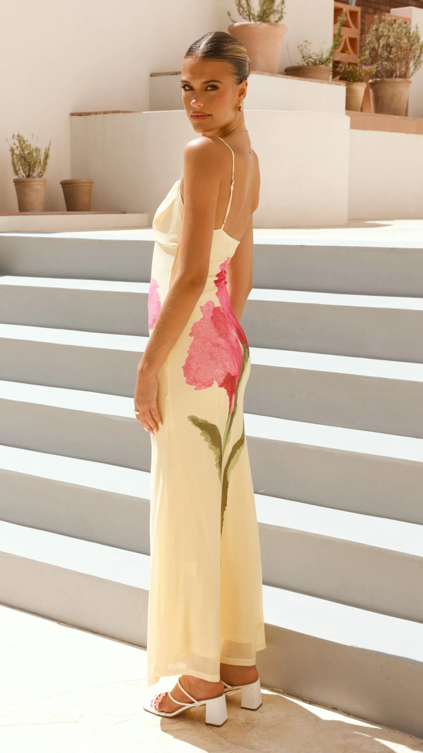 Perfect for warmer months this dress provides a light and breezy fit without sacrificing style Kiaya Maxi Dress - Yellow/Blossom